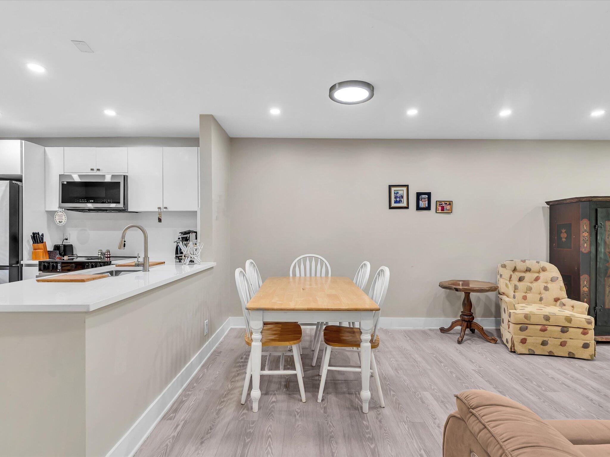 BERKLEY HOUSE OF CARRIAGE HILLS - Residential