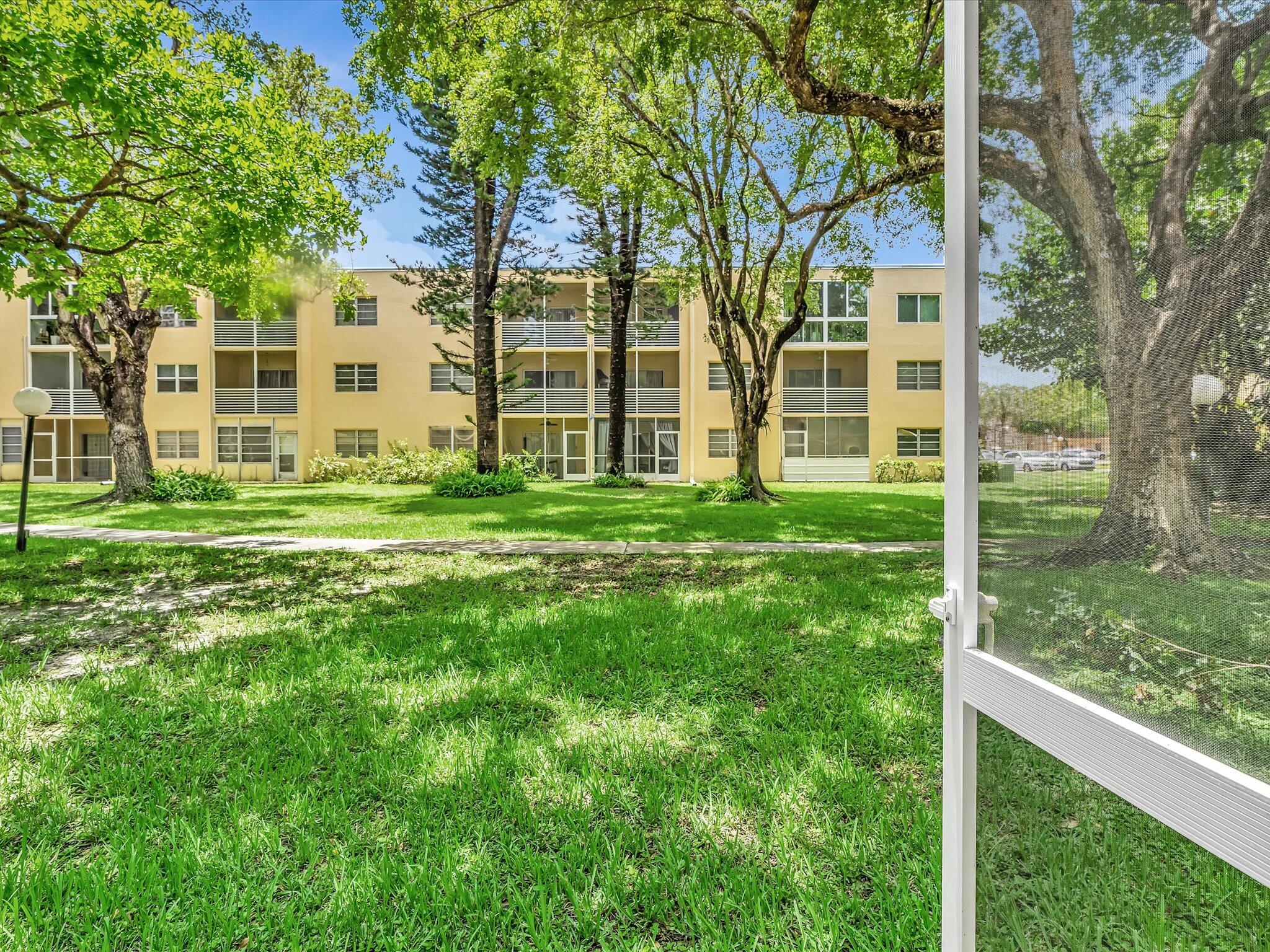 BERKLEY HOUSE OF CARRIAGE HILLS - Residential