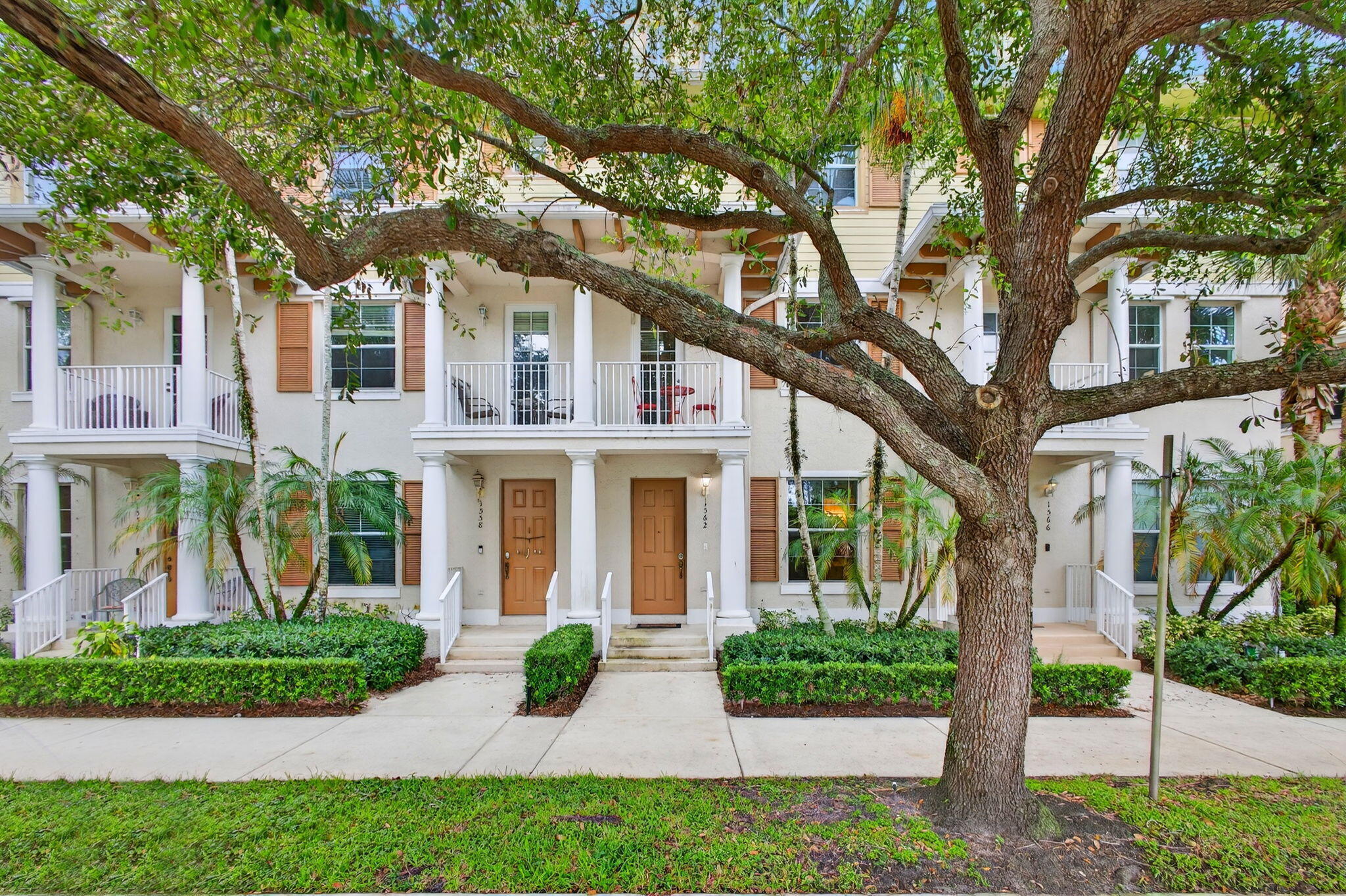 Turnkey investment opportunity in Abacoa with tenant in place at $3,400/month. Immediate cash flow with strong rental demand in a prime location just ½ mile from Roger Dean Stadium. Spacious 3BR townhome with en-suite baths in every bedroom plus powder room, flexible layout with potential 4th bedroom/office, hardwood floors, covered balcony, and 2-car garage. Community amenities include pool, gym, and clubhouse. Low-maintenance, income-producing asset in a highly desirable rental market.