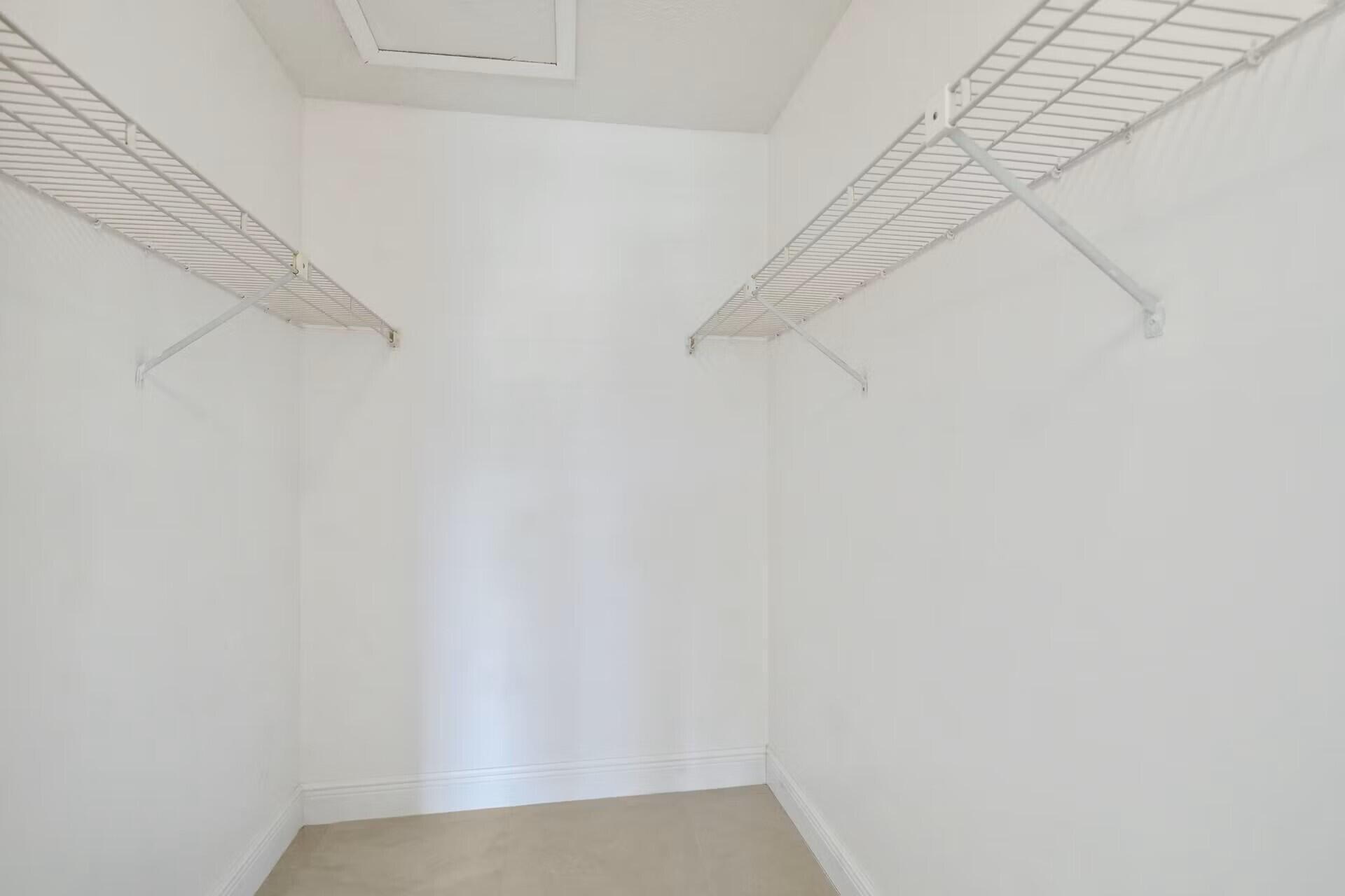 PINE RIDGE NORTH VILLAGE IV CONDO - Residential Lease