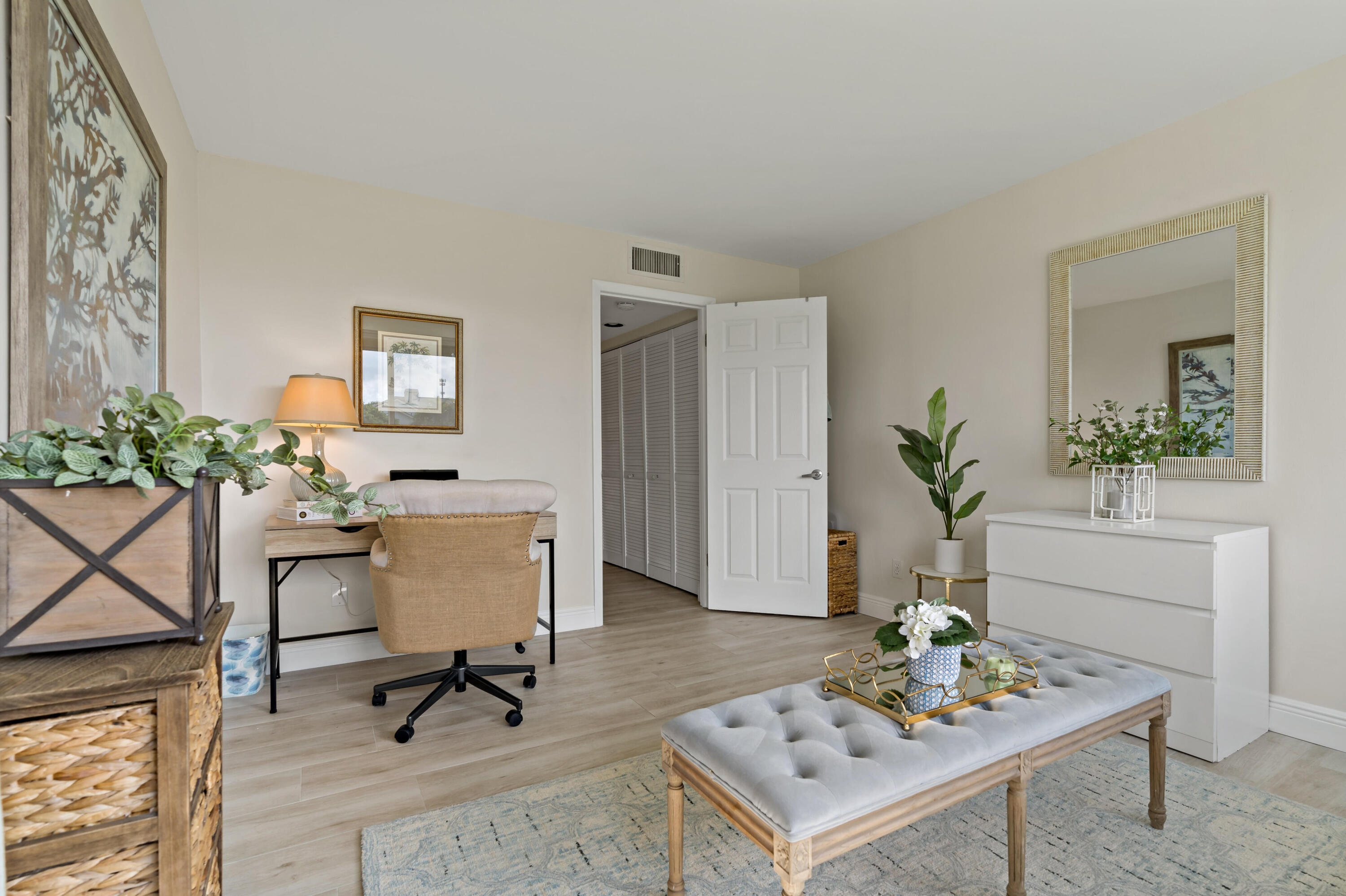 Tarpon Island Club - Residential
