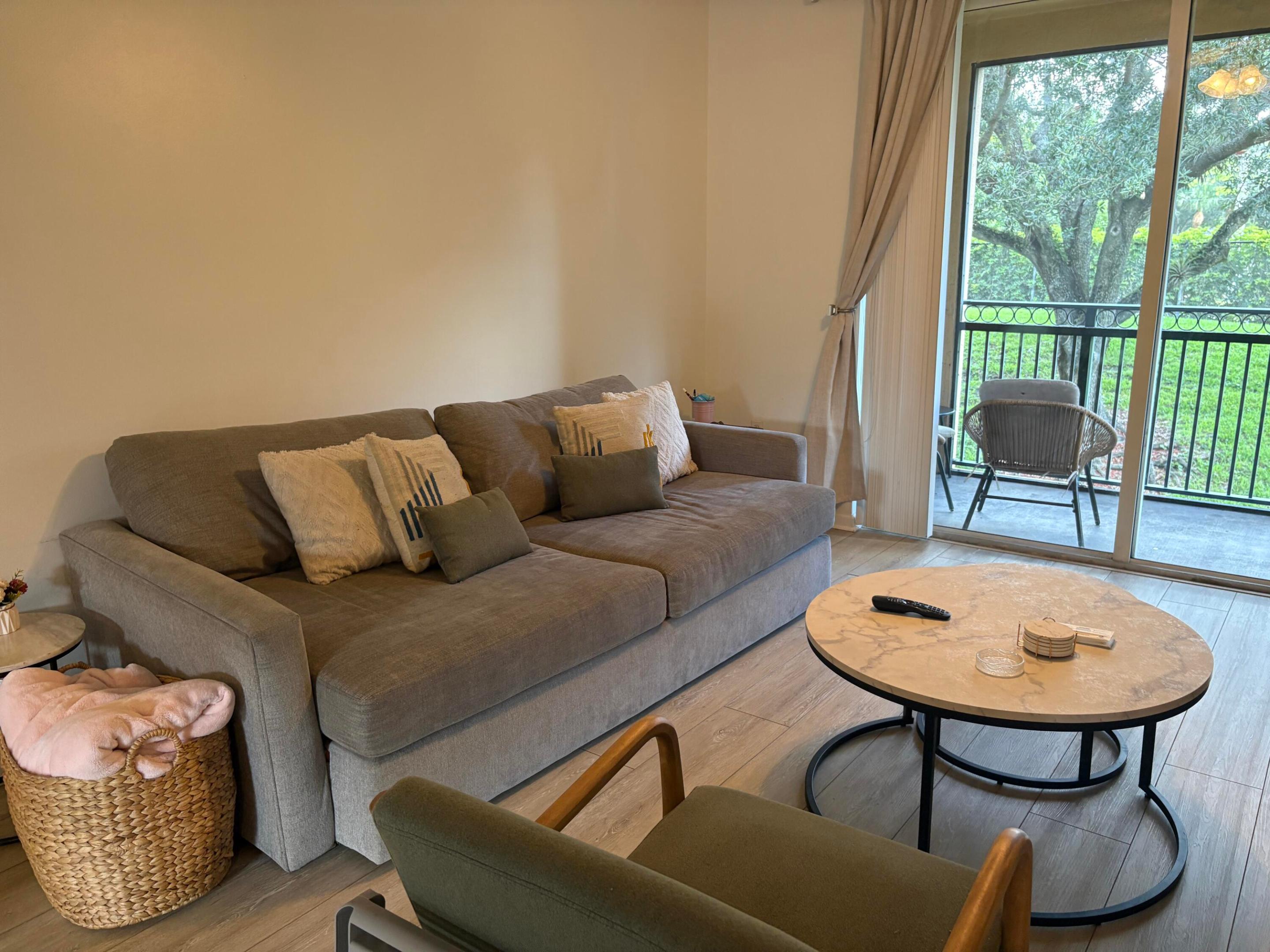 ST ANDREWS AT POLO CLUB CONDO - Residential Lease