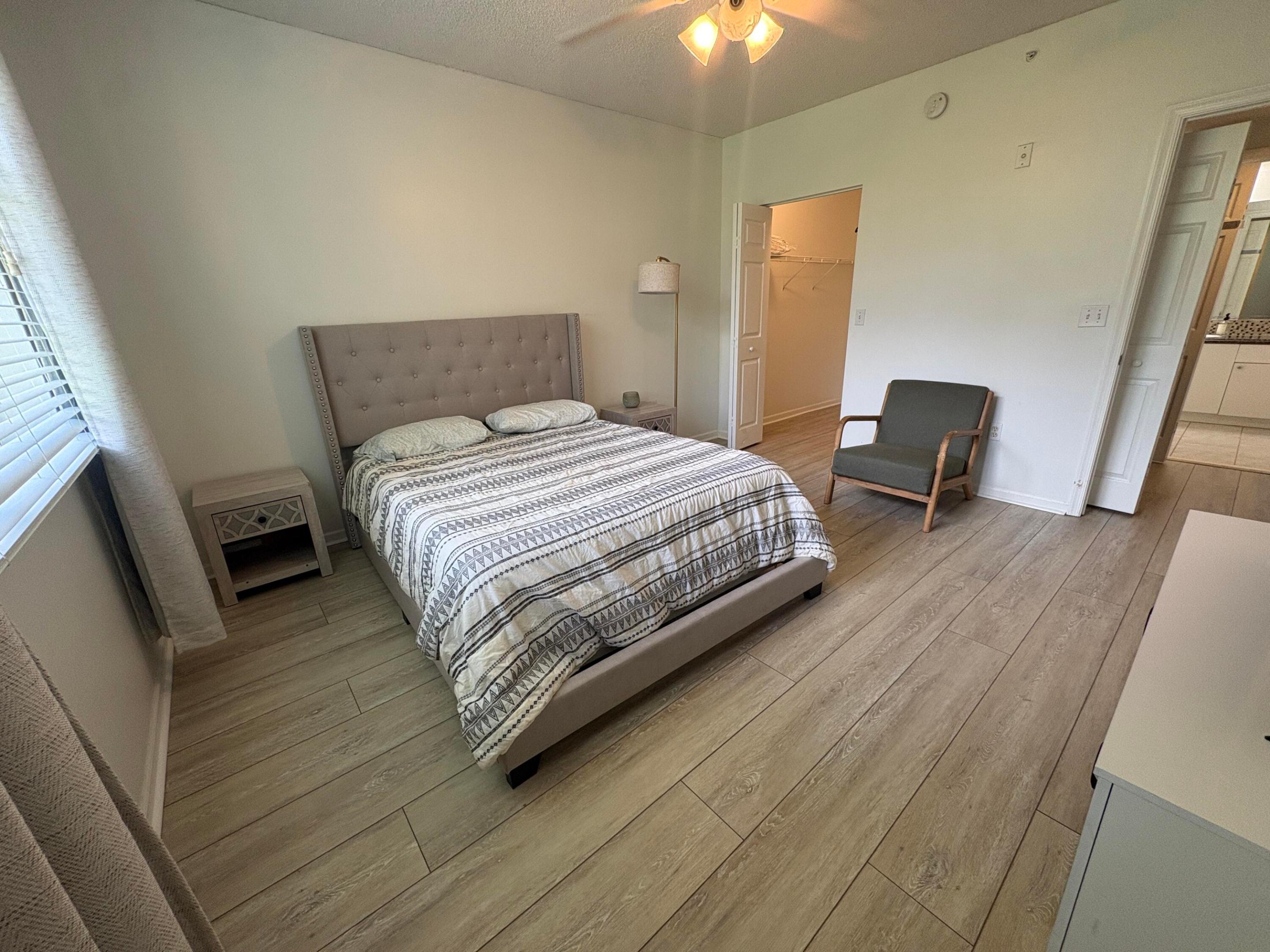 ST ANDREWS AT POLO CLUB CONDO - Residential Lease