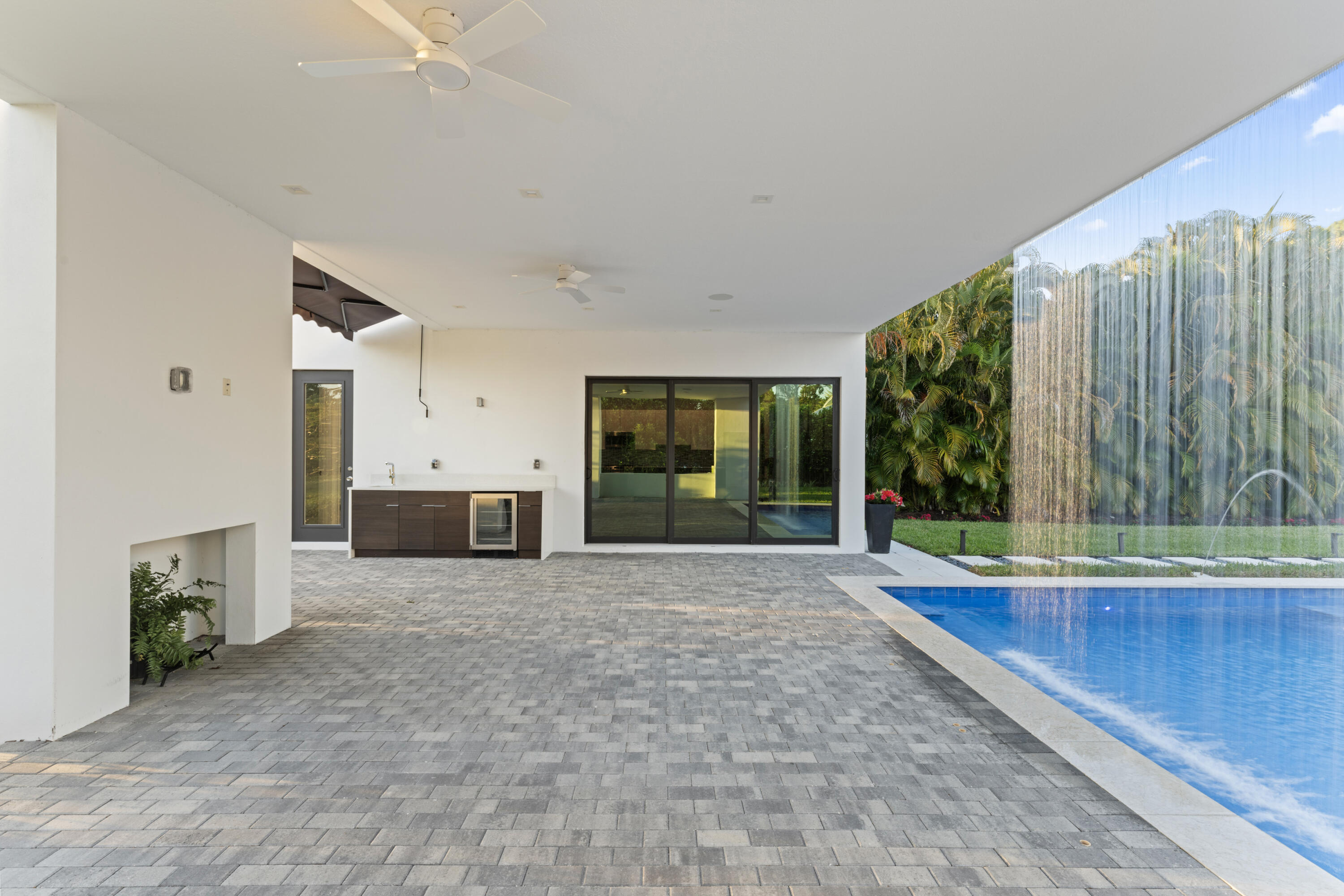 AQUA BONITA PARK - Residential