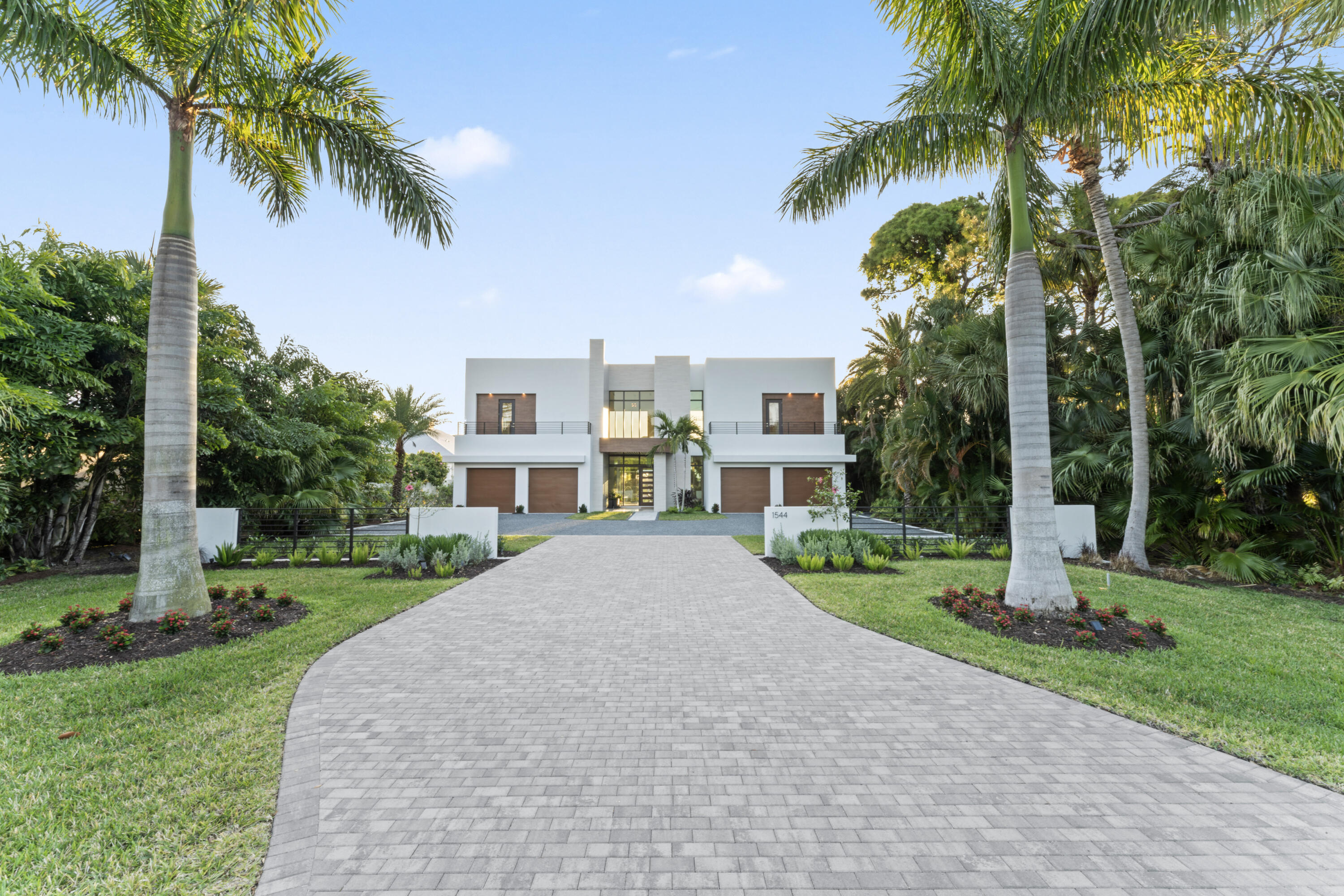 AQUA BONITA PARK - Residential