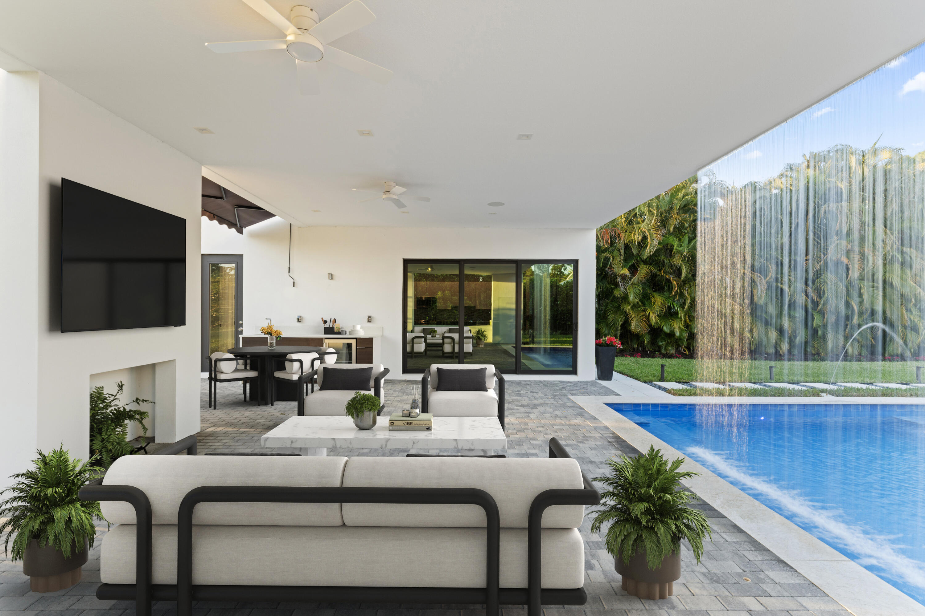 AQUA BONITA PARK - Residential