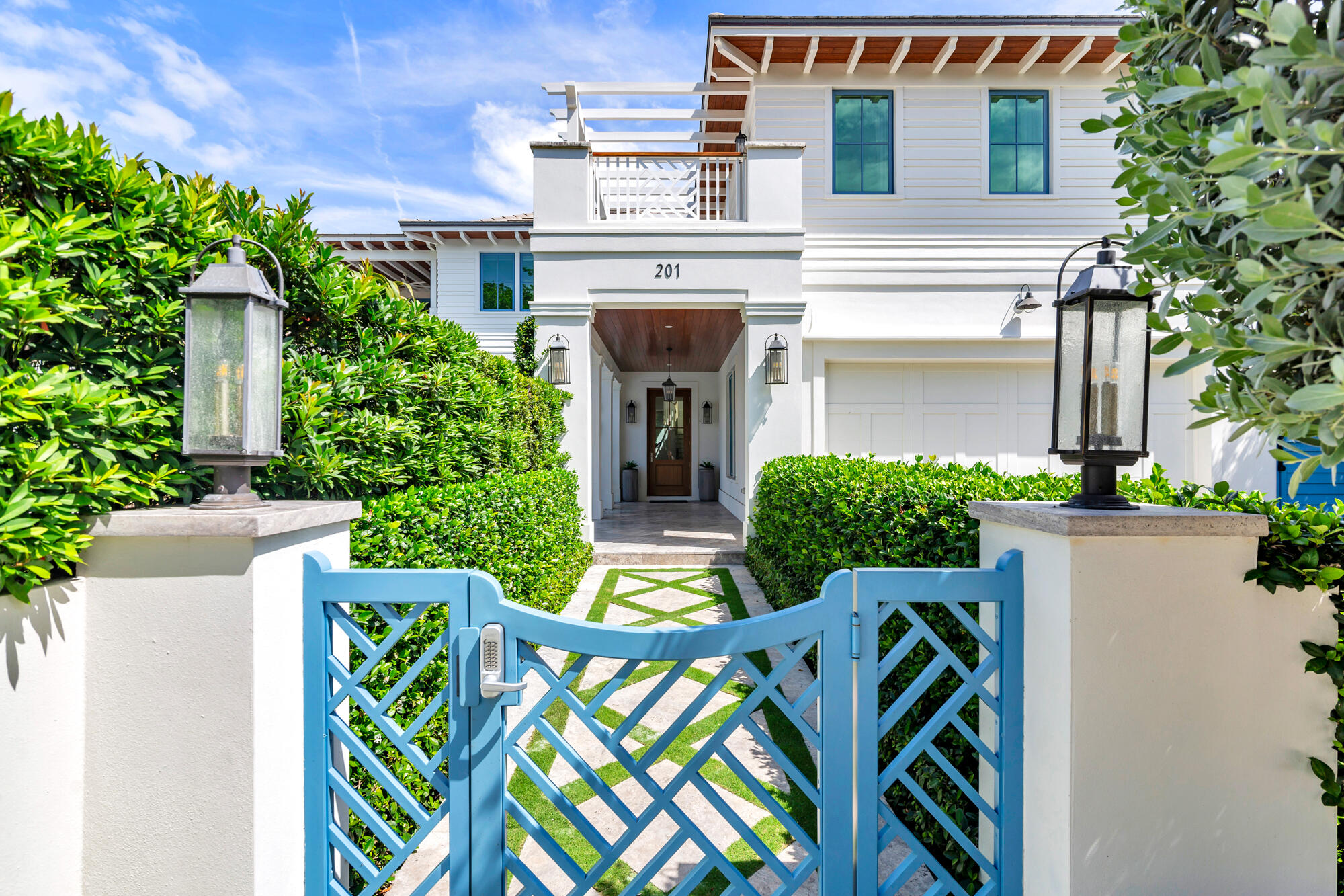 201 PURITAN ROAD - Residential