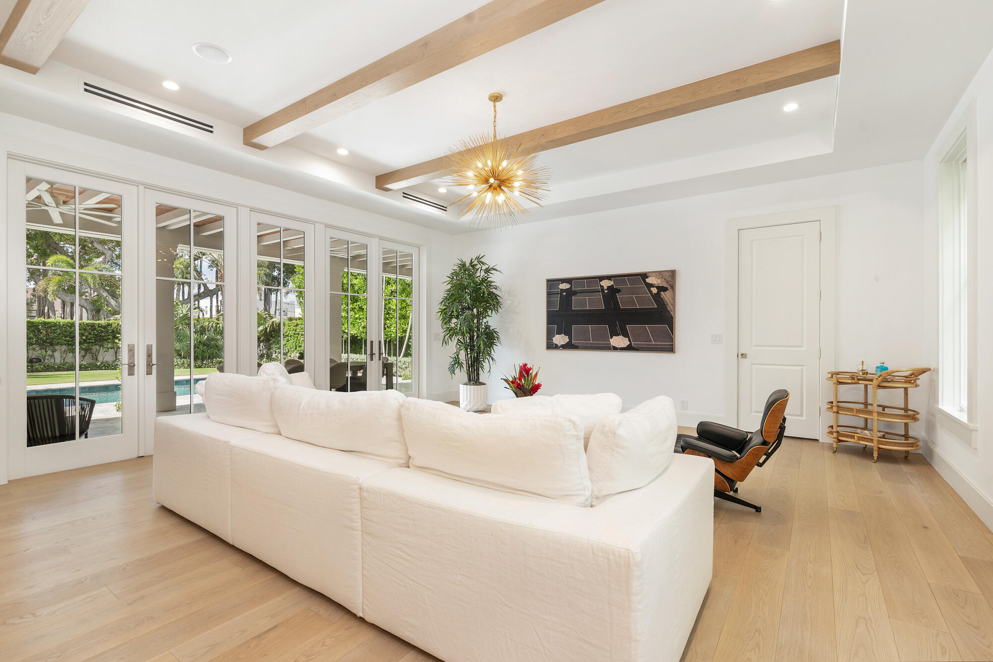 201 PURITAN ROAD - Residential