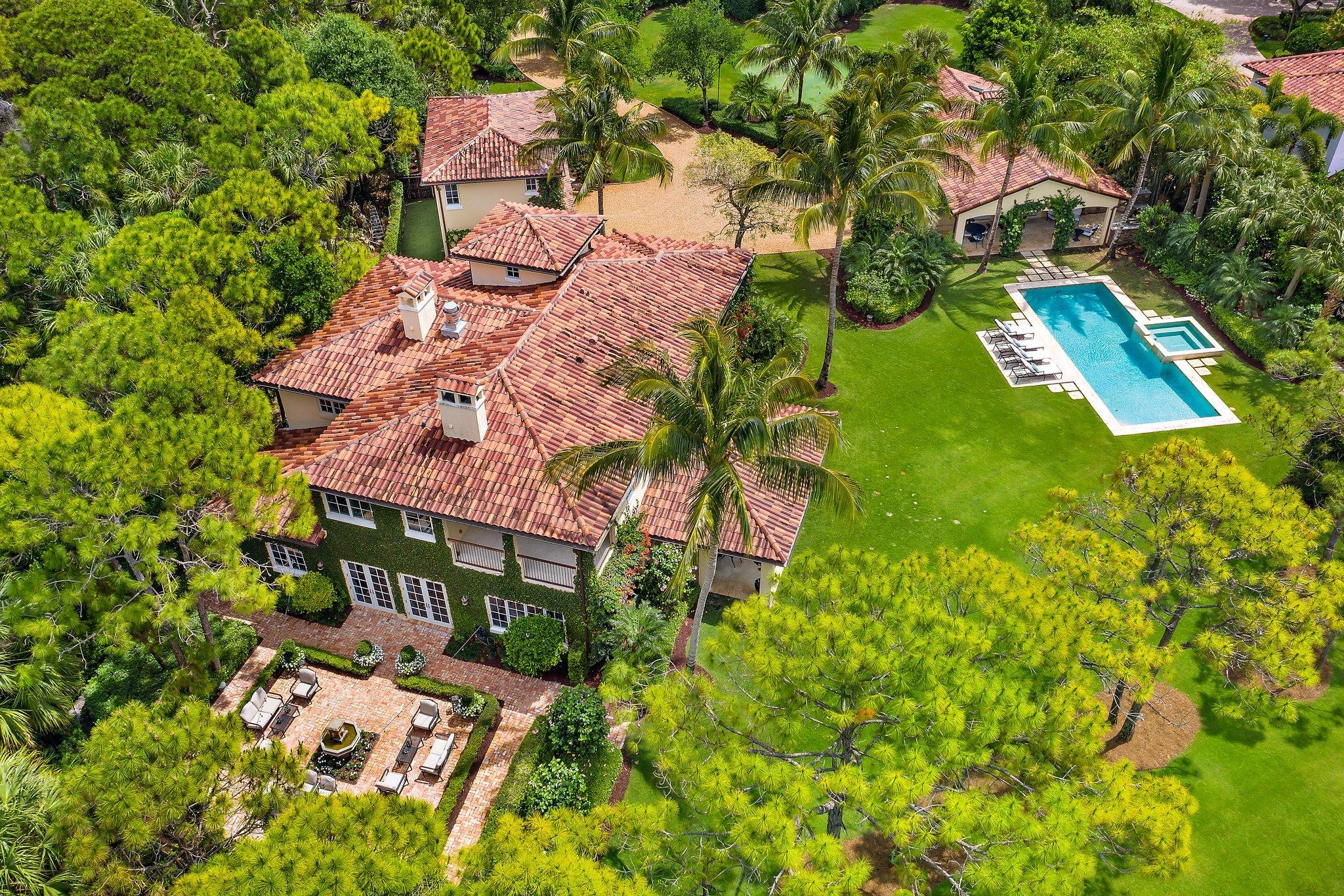 RITZ CARLTON GOLF CLUB & SPA REPL 2 JUPI - Residential