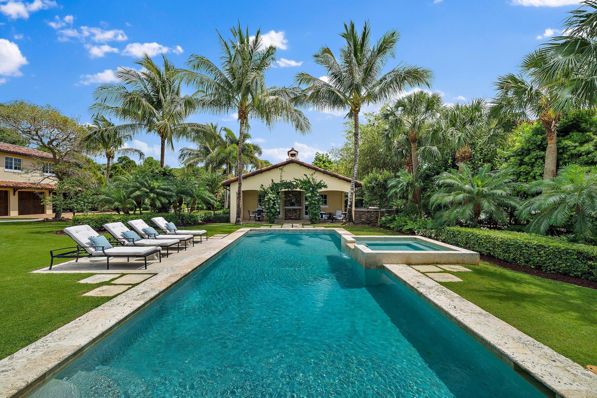 RITZ CARLTON GOLF CLUB & SPA REPL 2 JUPI - Residential