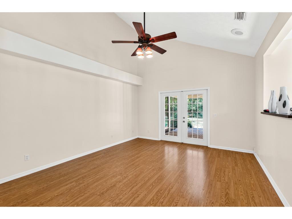 HOLIDAY PINES SUBDIVISION PHASE III - Residential