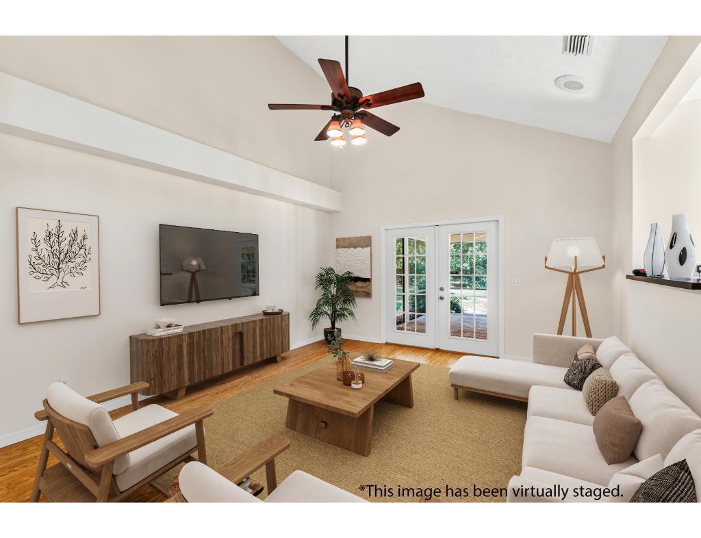 HOLIDAY PINES SUBDIVISION PHASE III - Residential