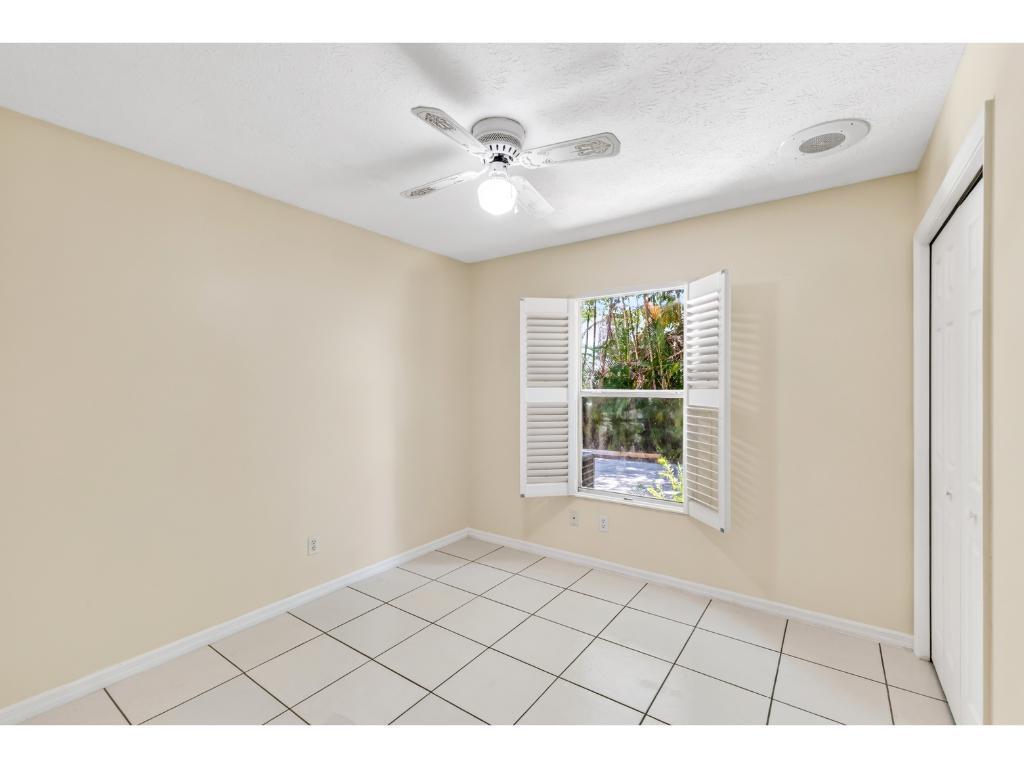 HOLIDAY PINES SUBDIVISION PHASE III - Residential
