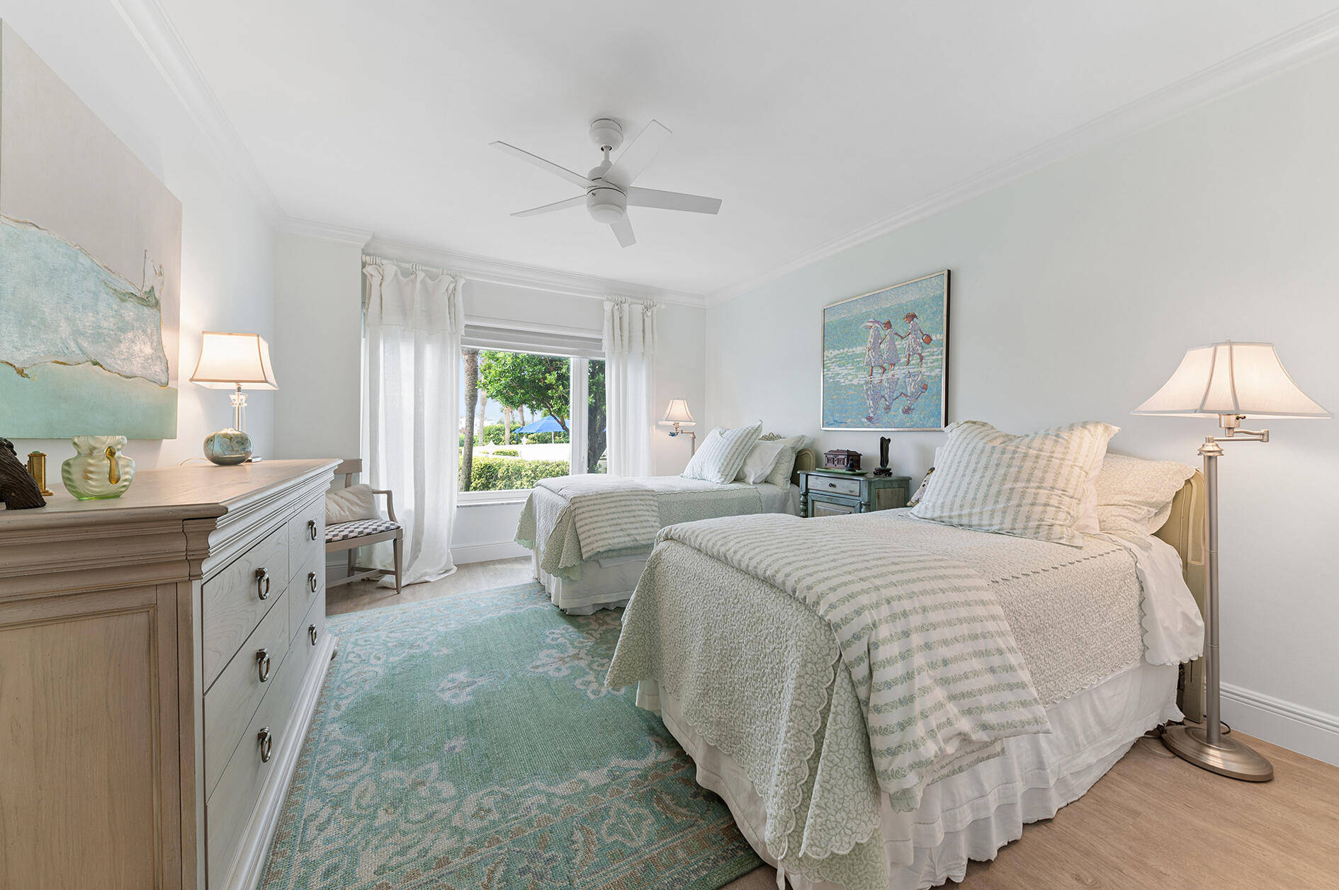 BARRTON APTS INC CONDO - Residential