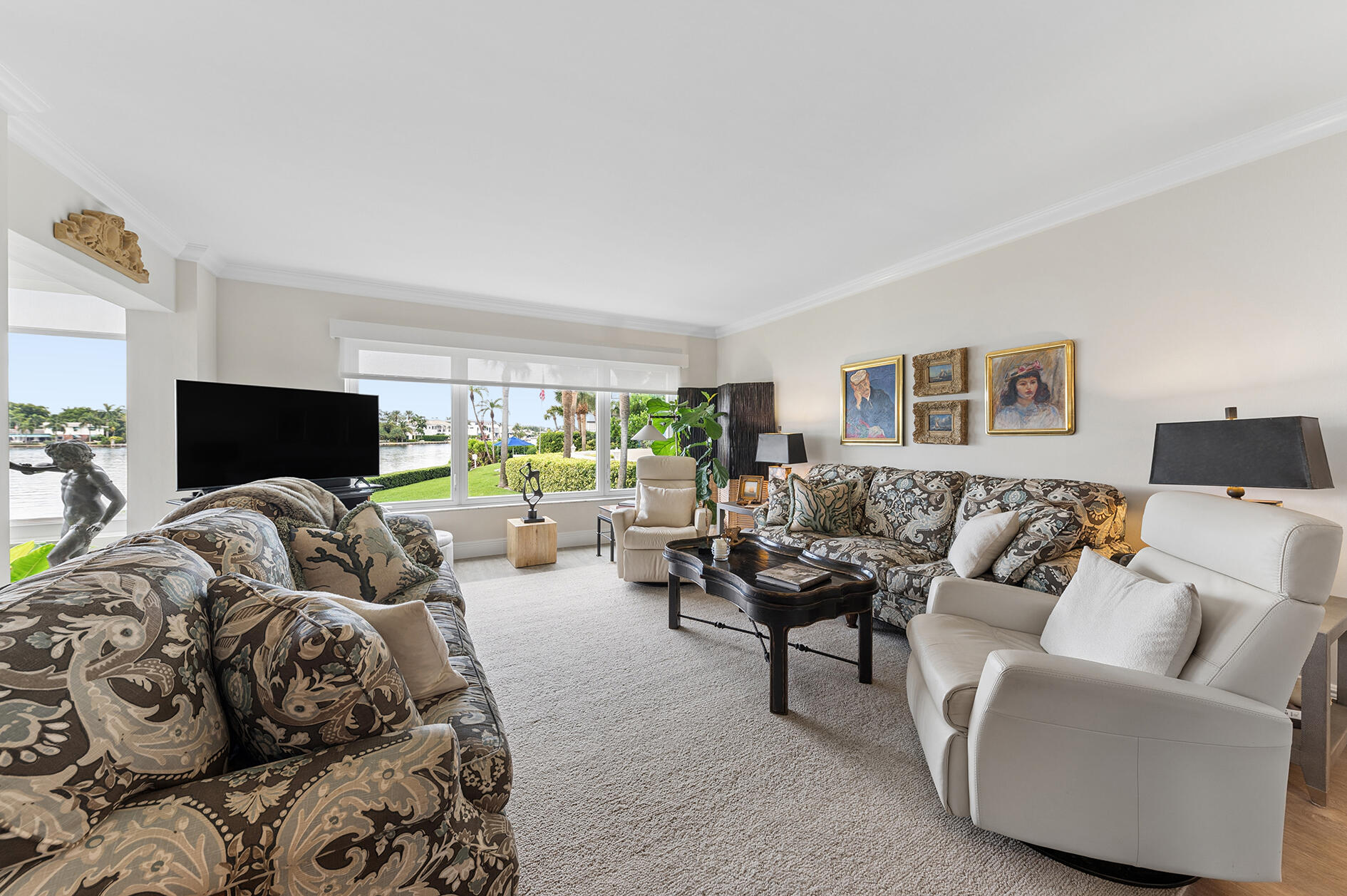 BARRTON APTS INC CONDO - Residential