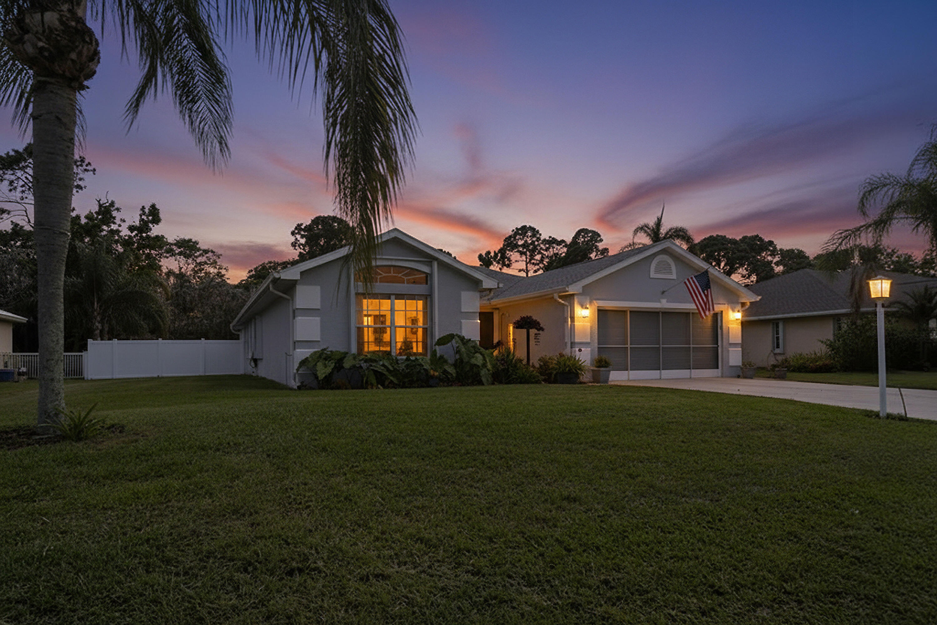 OLEANDER PINES - Residential