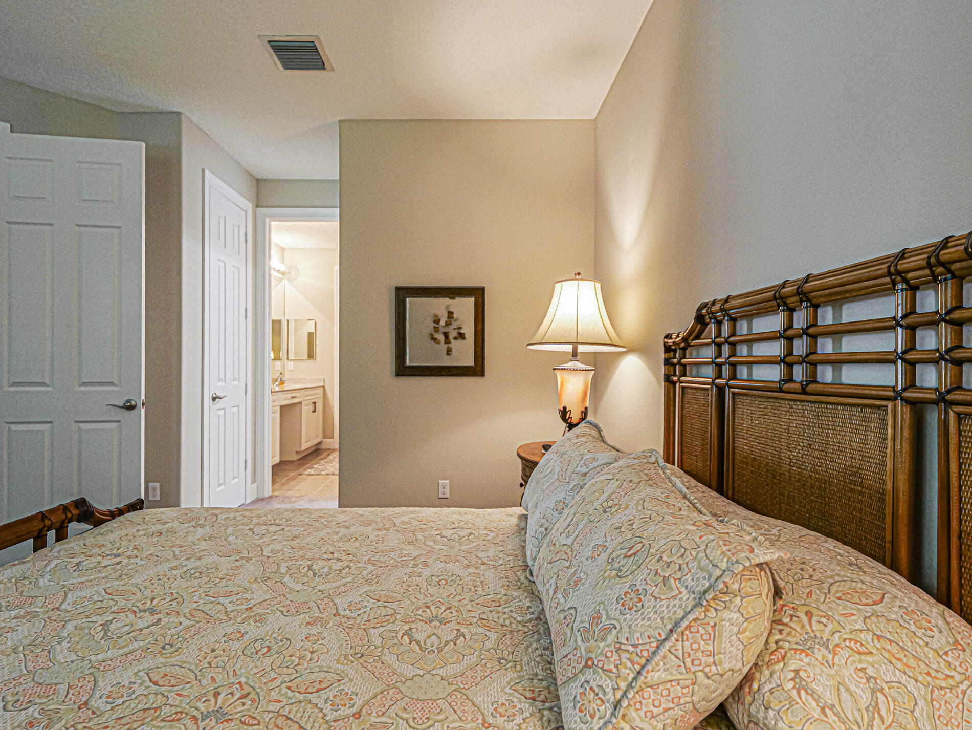 REPLAT OF THE VILLAS AT THREE OAKS - Residential