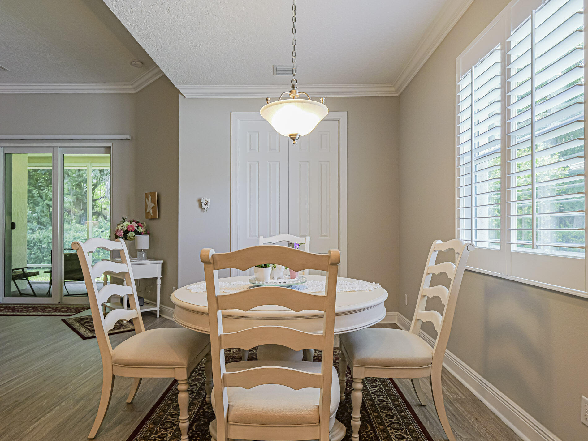 REPLAT OF THE VILLAS AT THREE OAKS - Residential