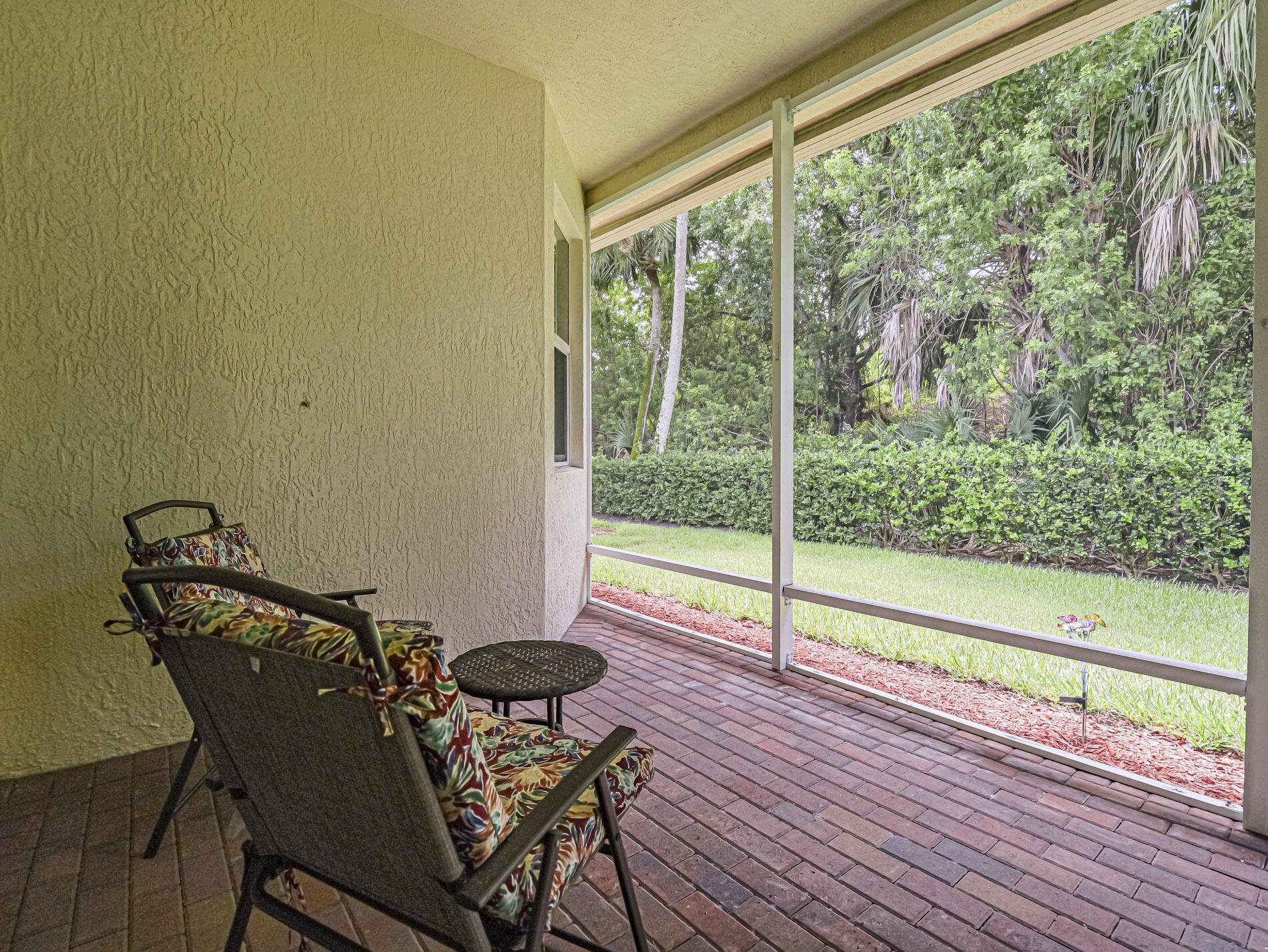 REPLAT OF THE VILLAS AT THREE OAKS - Residential
