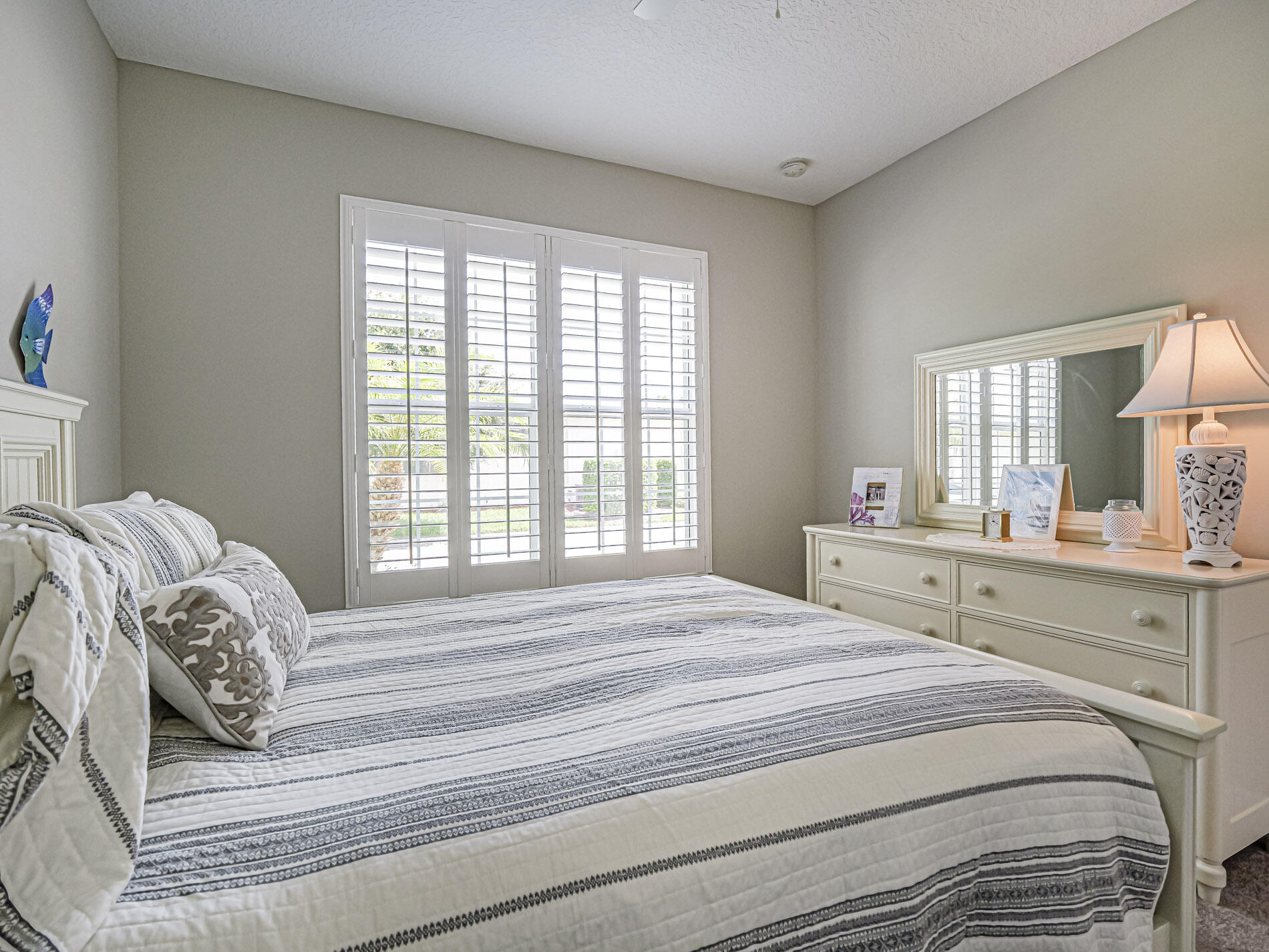 REPLAT OF THE VILLAS AT THREE OAKS - Residential