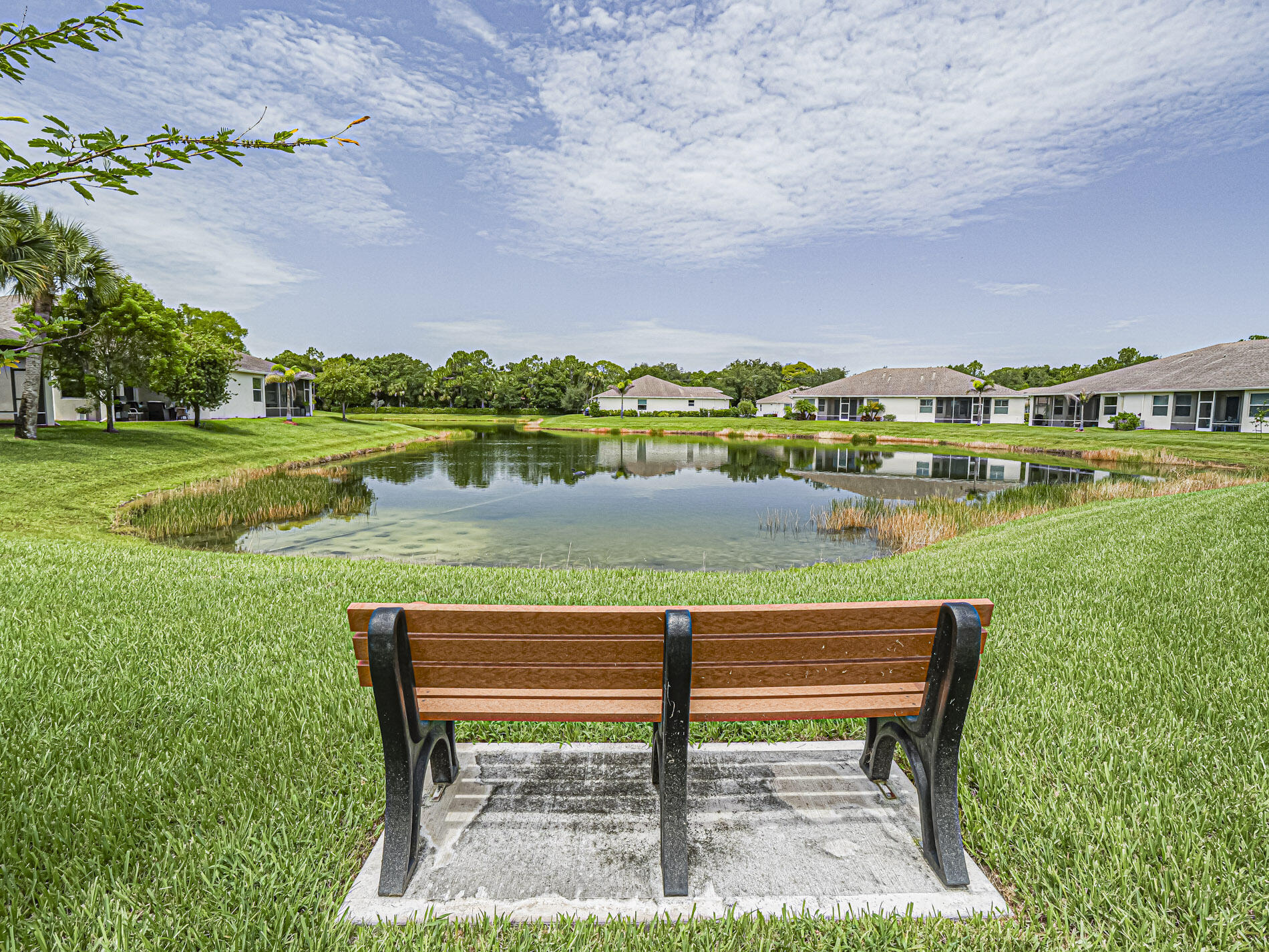 REPLAT OF THE VILLAS AT THREE OAKS - Residential
