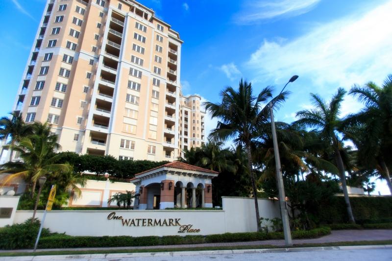 ONE WATERMARK PLACE OF THE PALM BEACHES - Residential