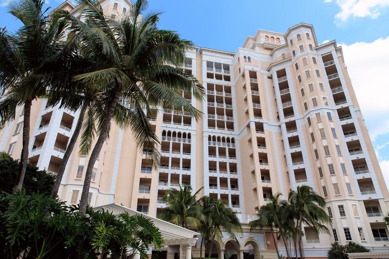ONE WATERMARK PLACE OF THE PALM BEACHES - Residential
