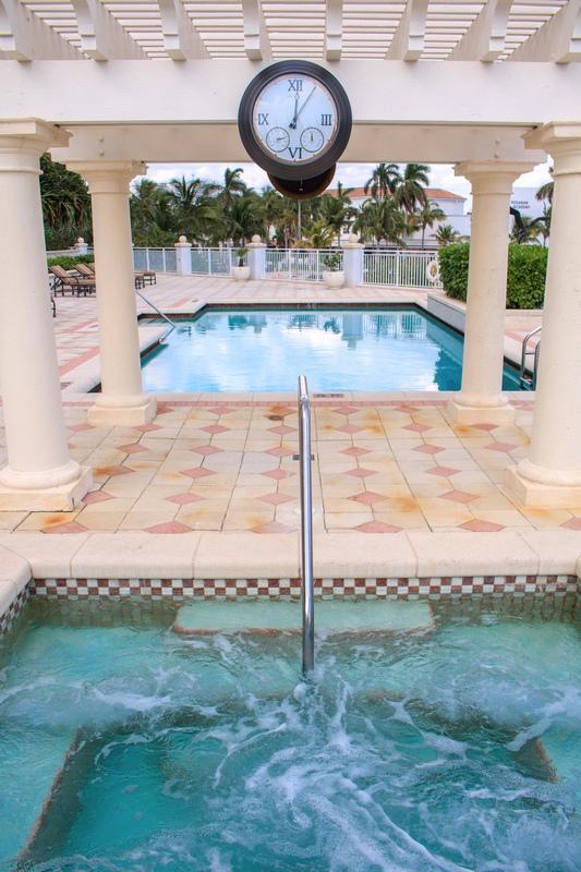 ONE WATERMARK PLACE OF THE PALM BEACHES - Residential