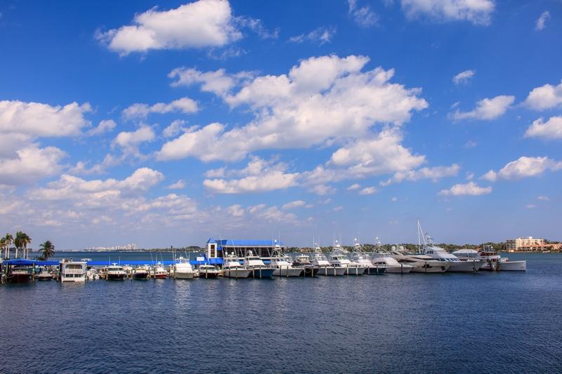 ONE WATERMARK PLACE OF THE PALM BEACHES - Residential