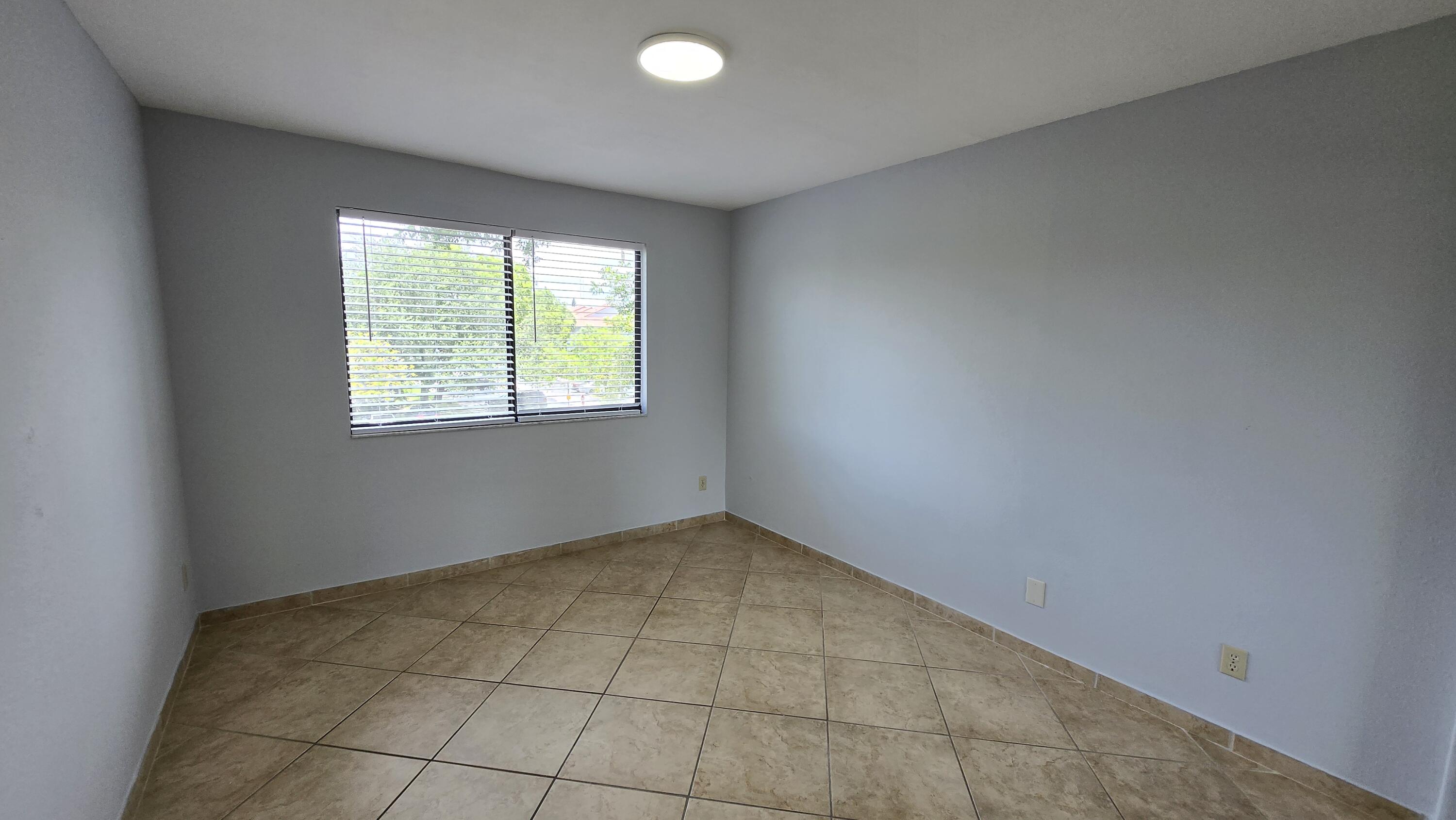 VISCONTI CONDO - Residential Lease