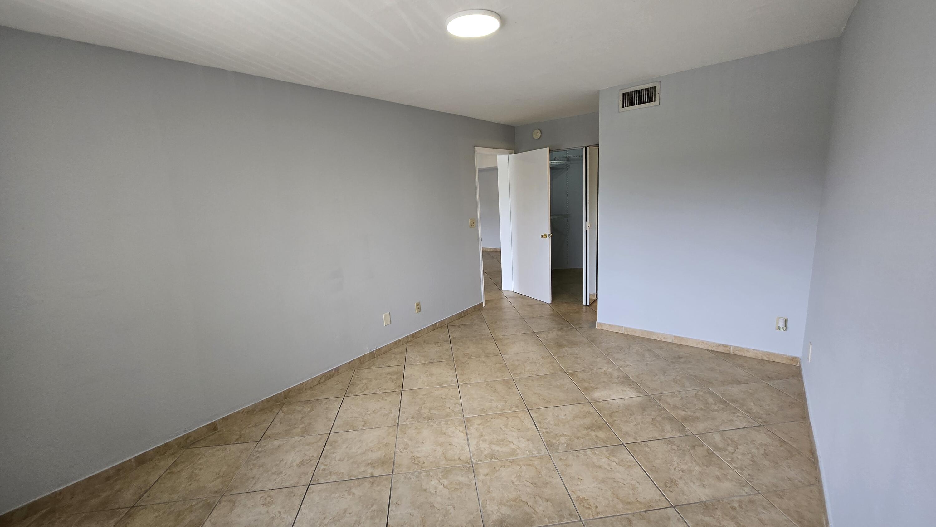 VISCONTI CONDO - Residential Lease