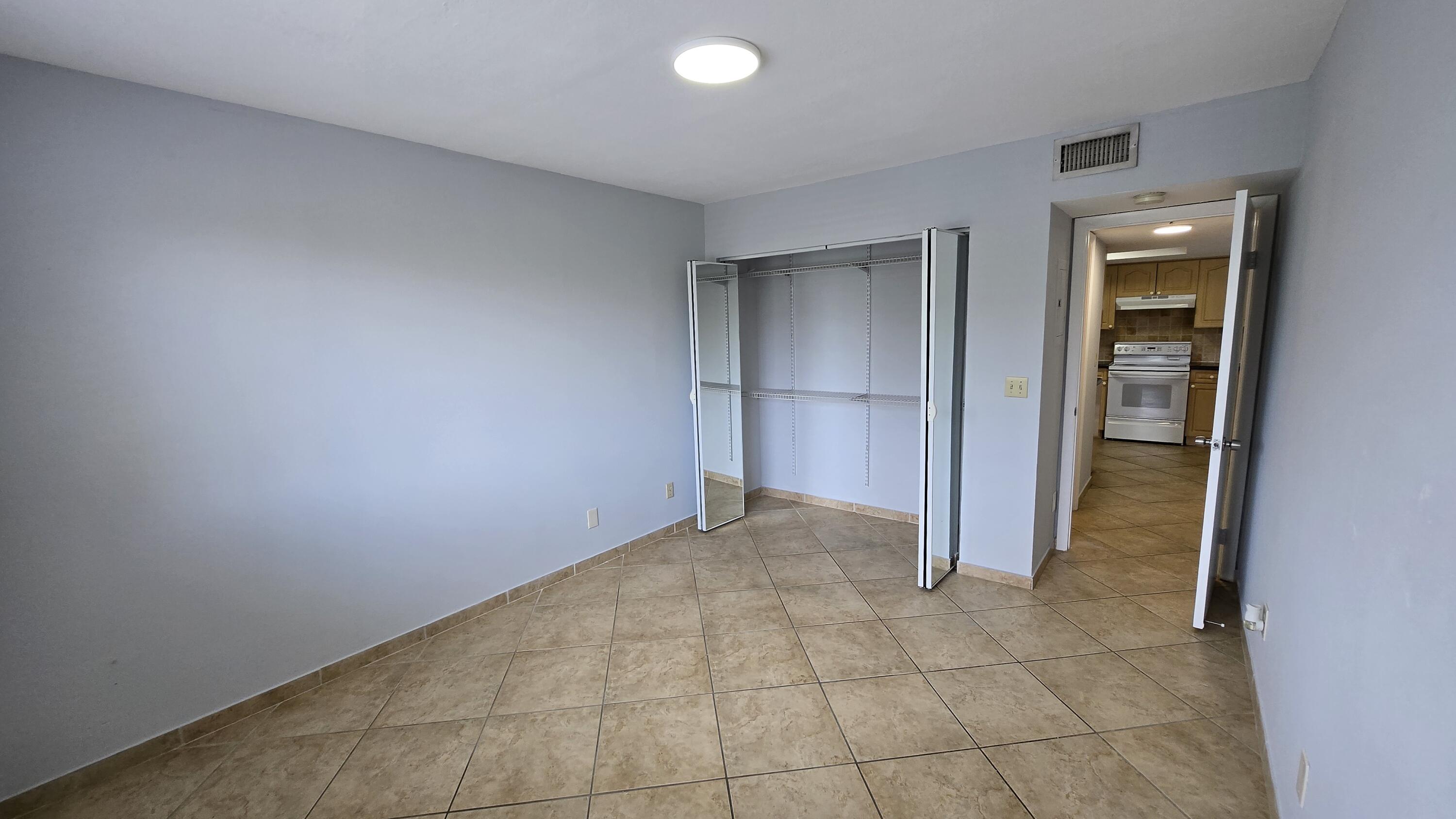 VISCONTI CONDO - Residential Lease