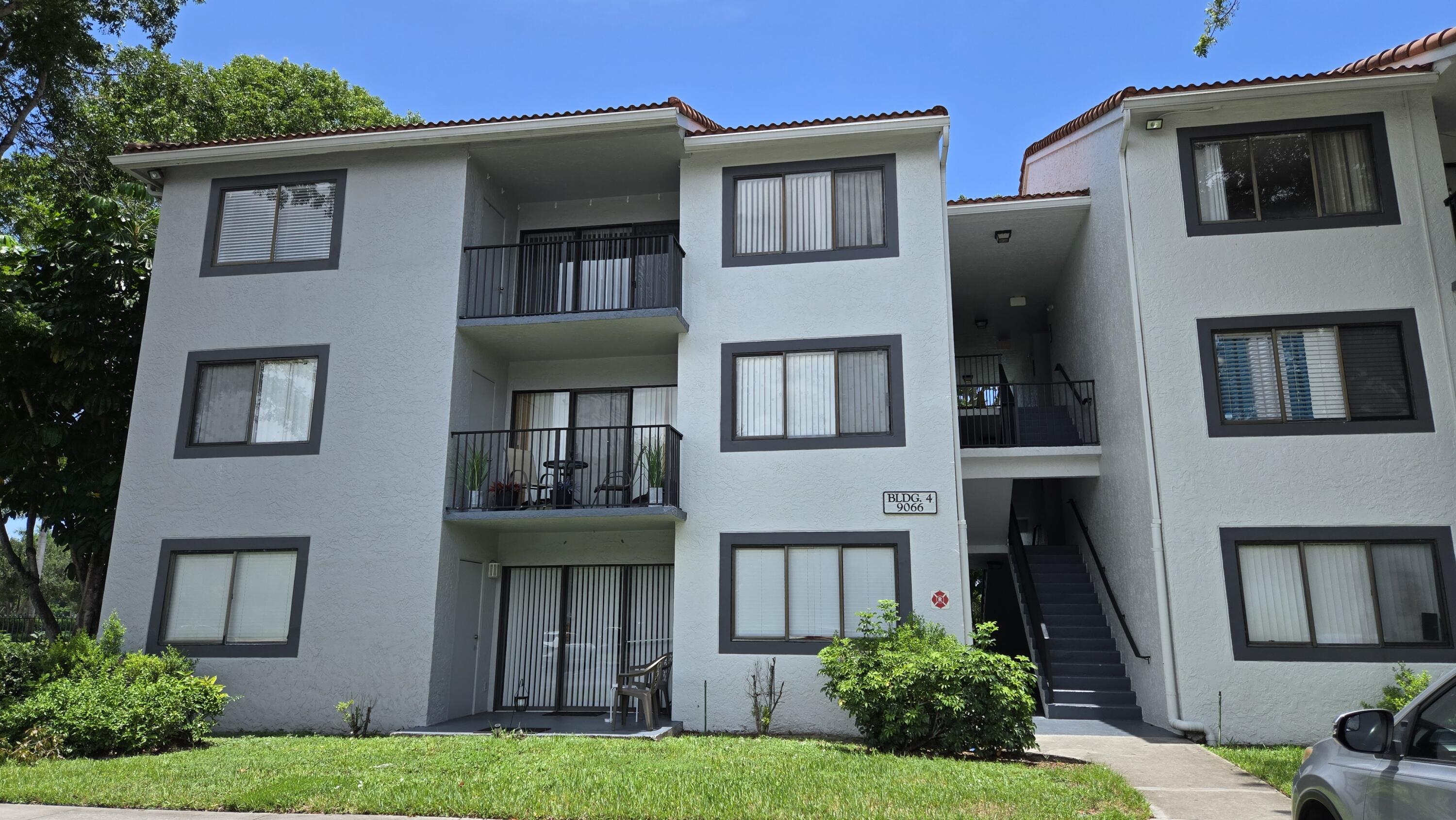 VISCONTI CONDO - Residential Lease