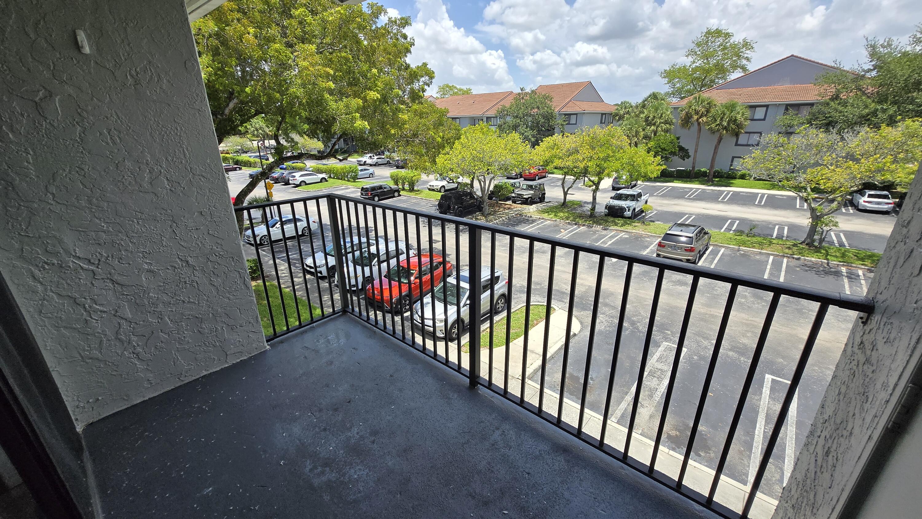VISCONTI CONDO - Residential Lease