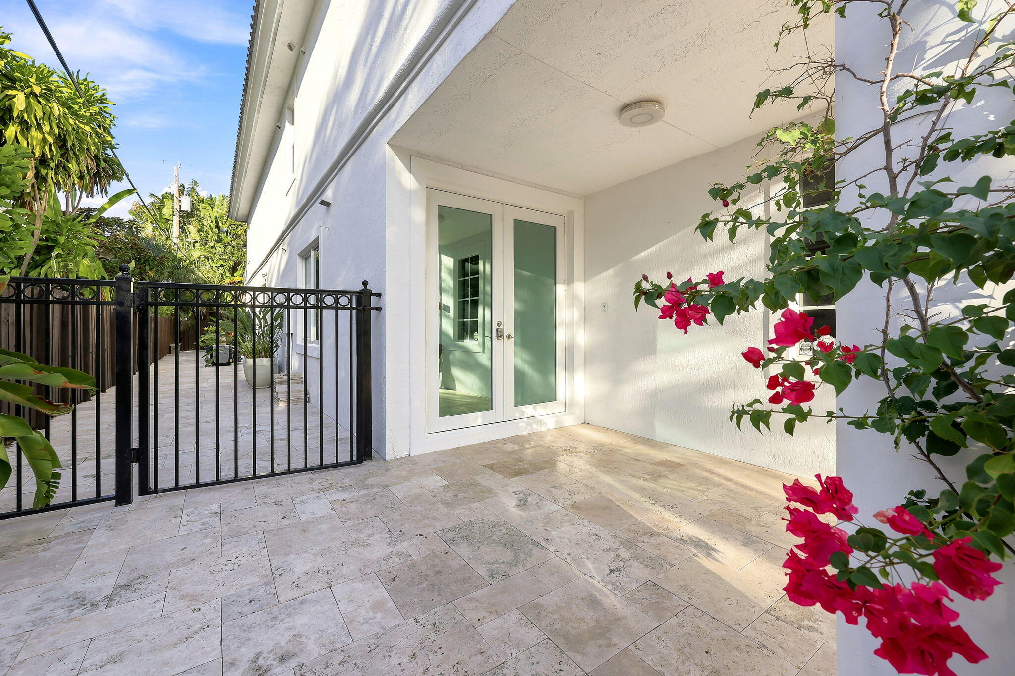 LIVERMORE ESTATES - Residential