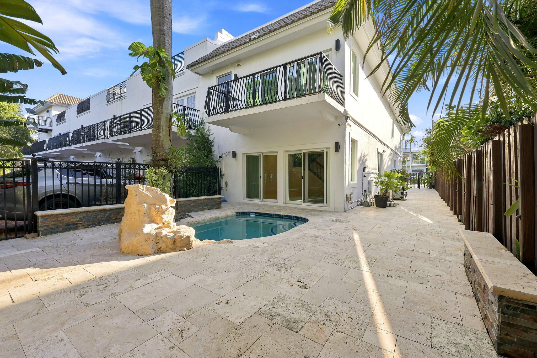 LIVERMORE ESTATES - Residential