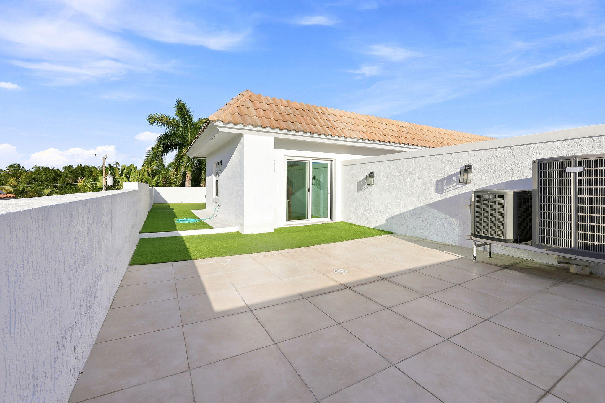 LIVERMORE ESTATES - Residential