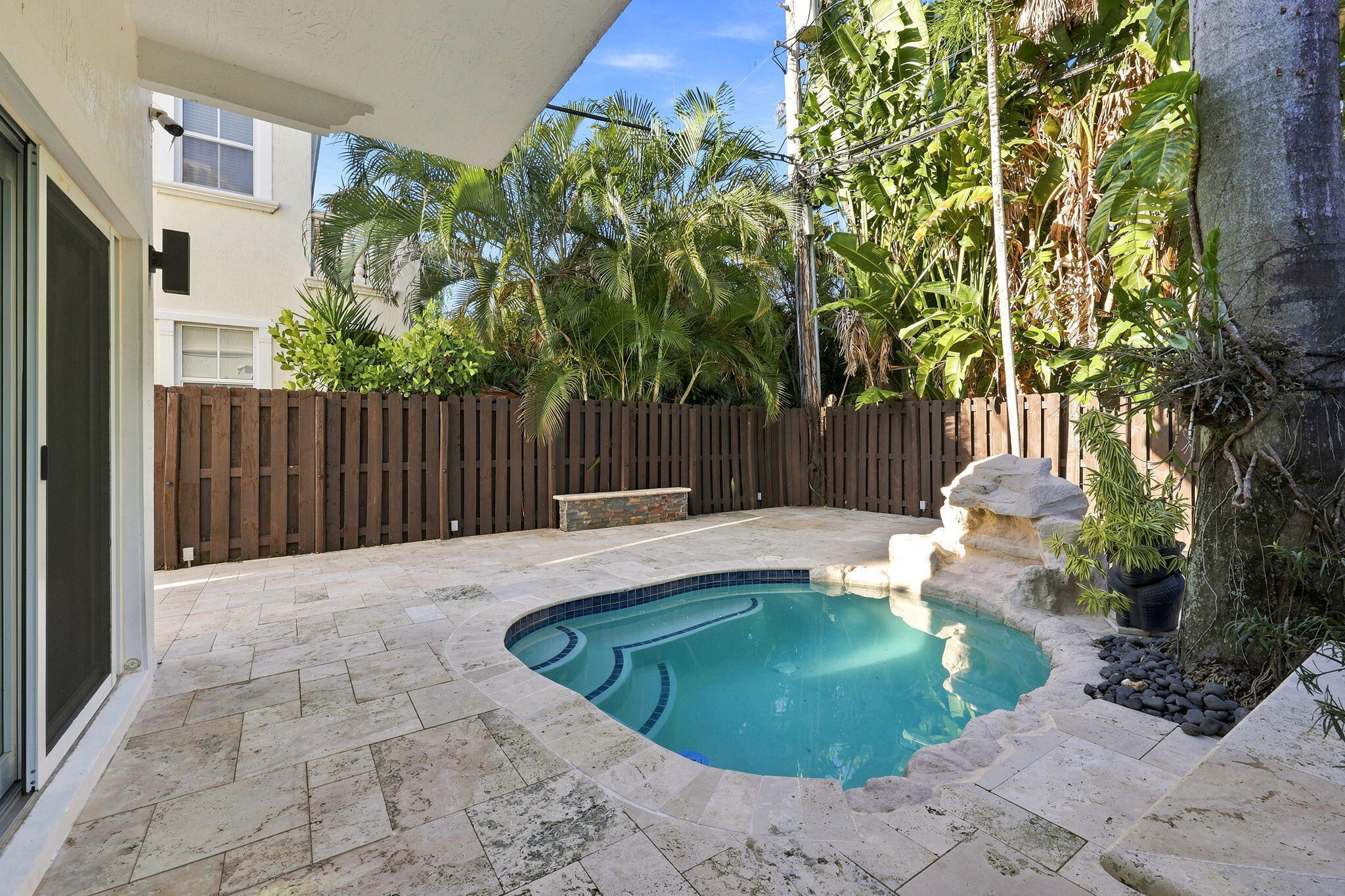 LIVERMORE ESTATES - Residential