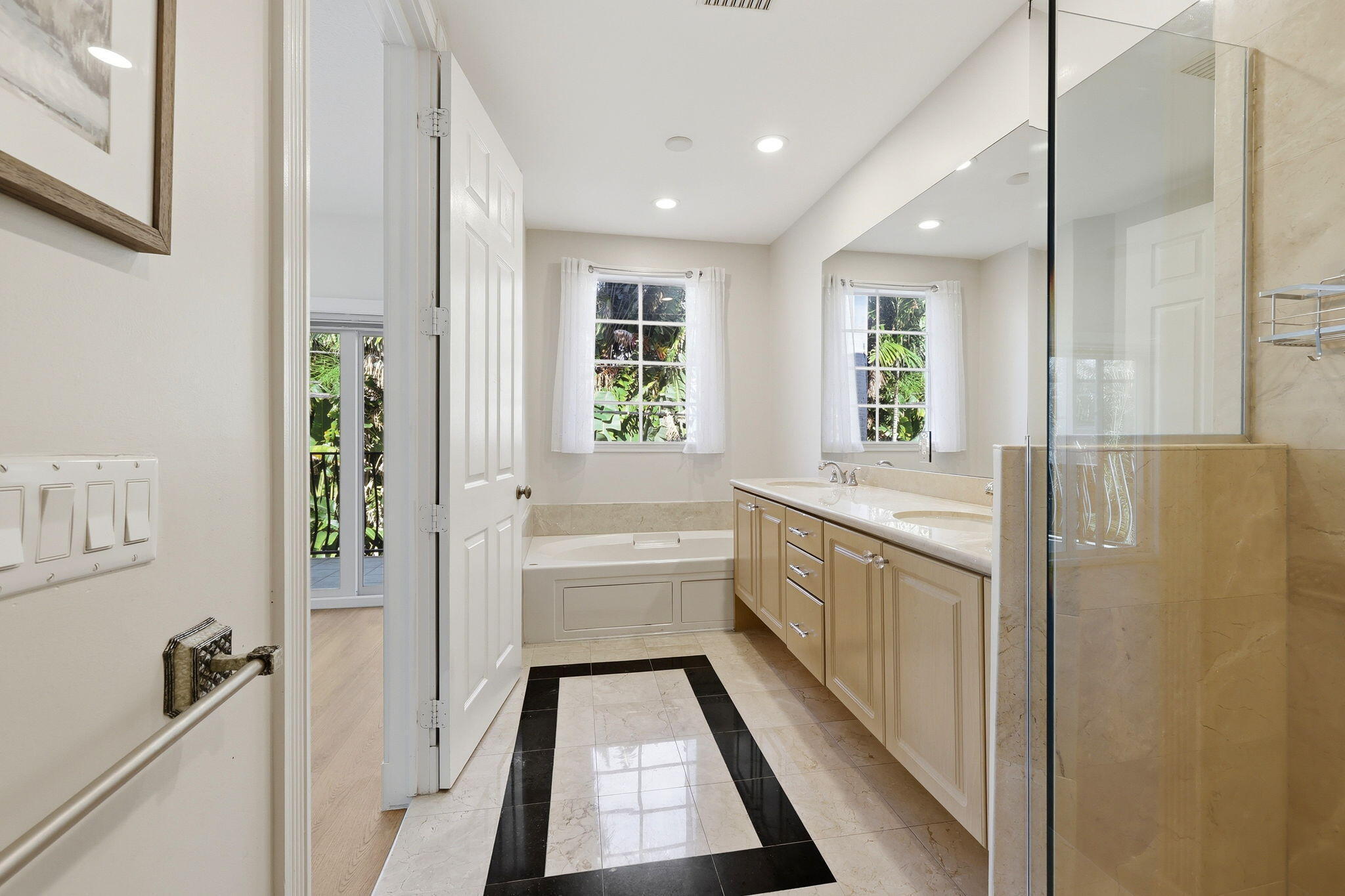LIVERMORE ESTATES - Residential