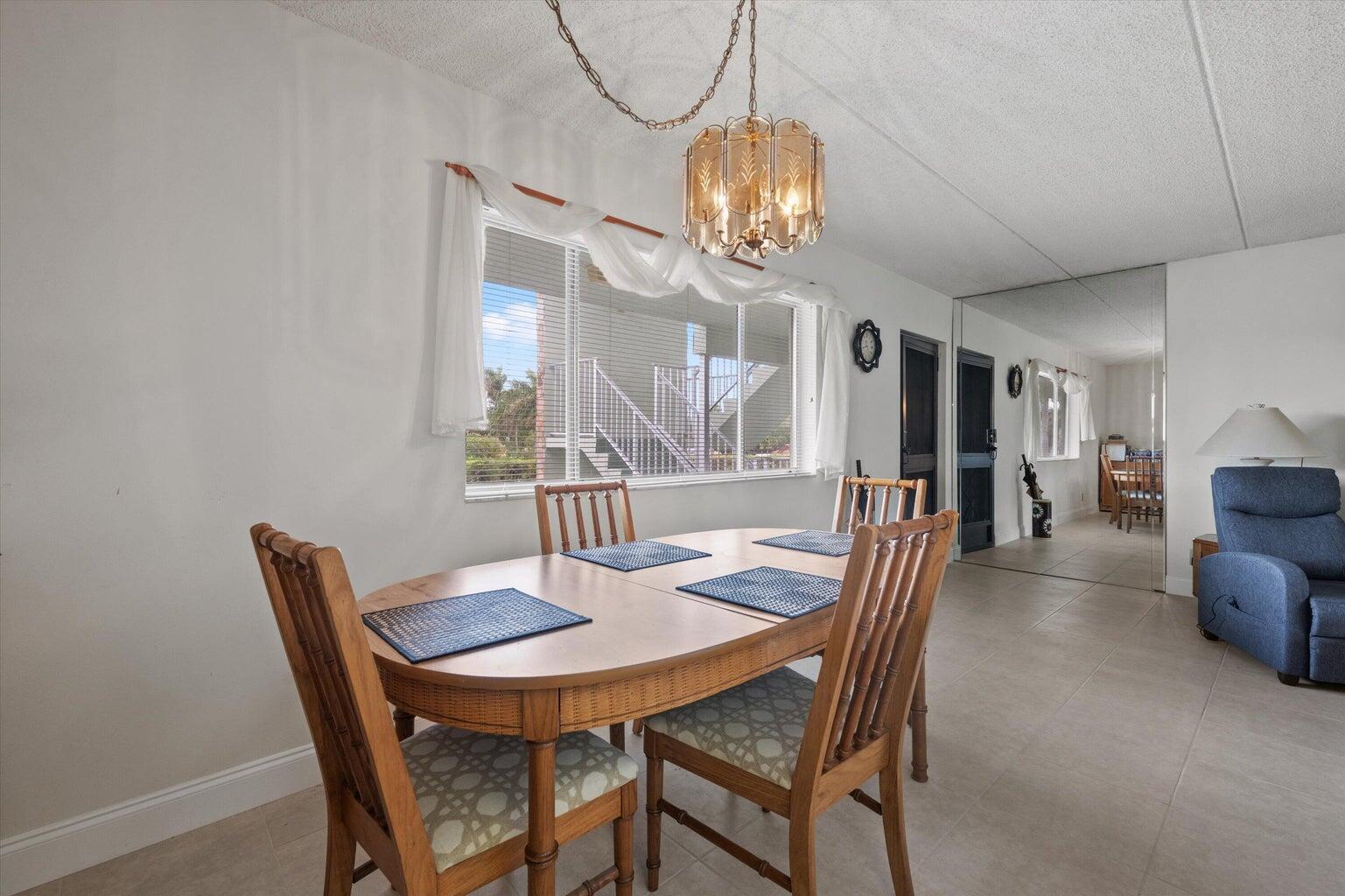 REGAL PALMS MAYFAIR CONDO - Residential