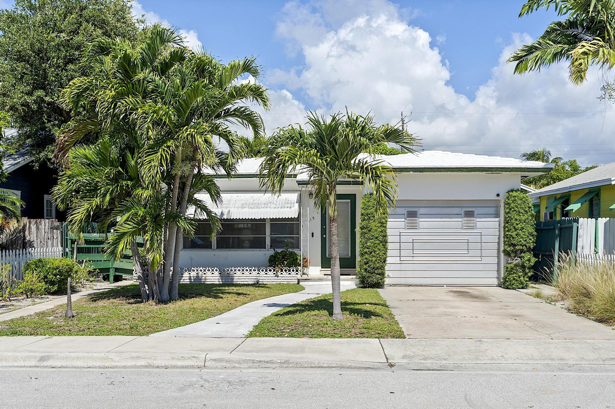 LAKE WORTH TOWN OF - Residential