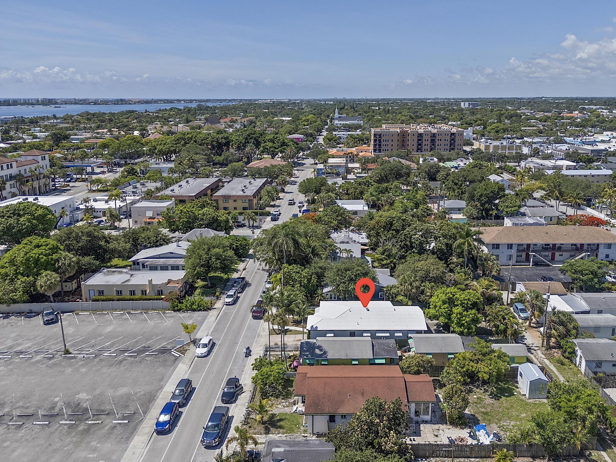 LAKE WORTH TOWN OF - Residential