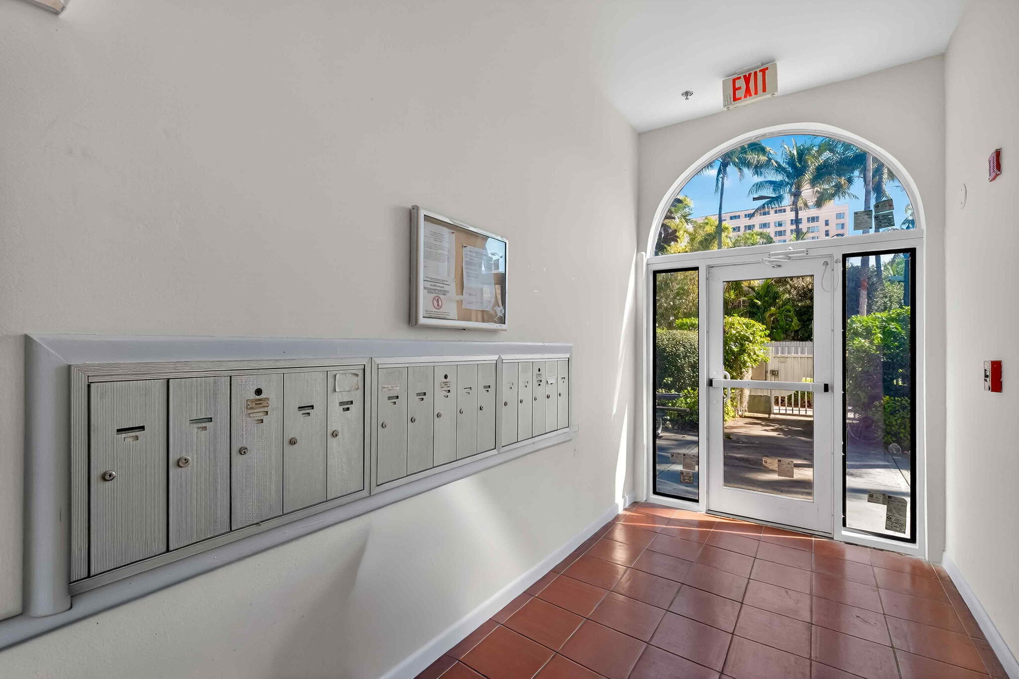 THE LEXINGTON EUCLID CONDO - Residential