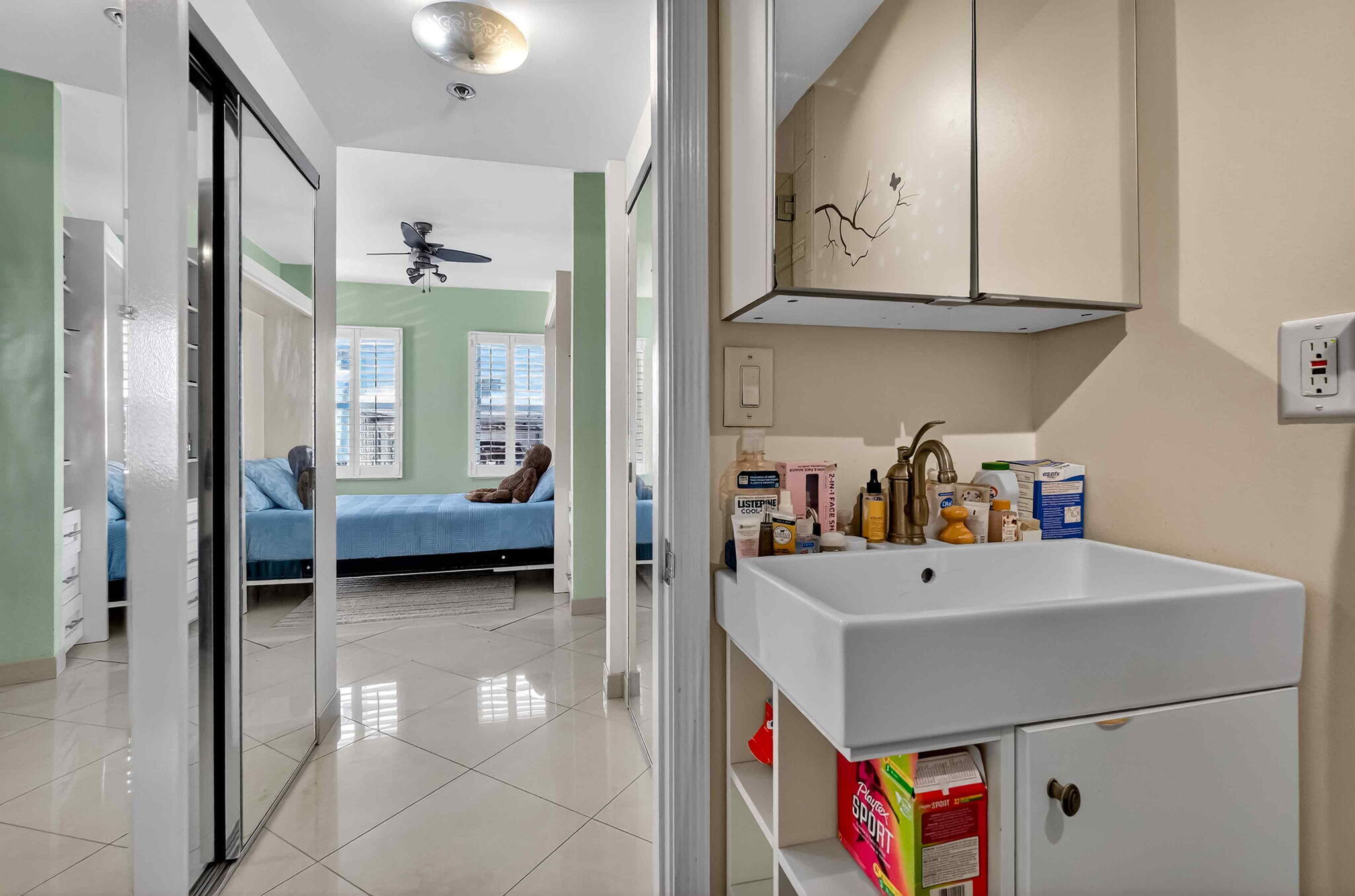 THE LEXINGTON EUCLID CONDO - Residential