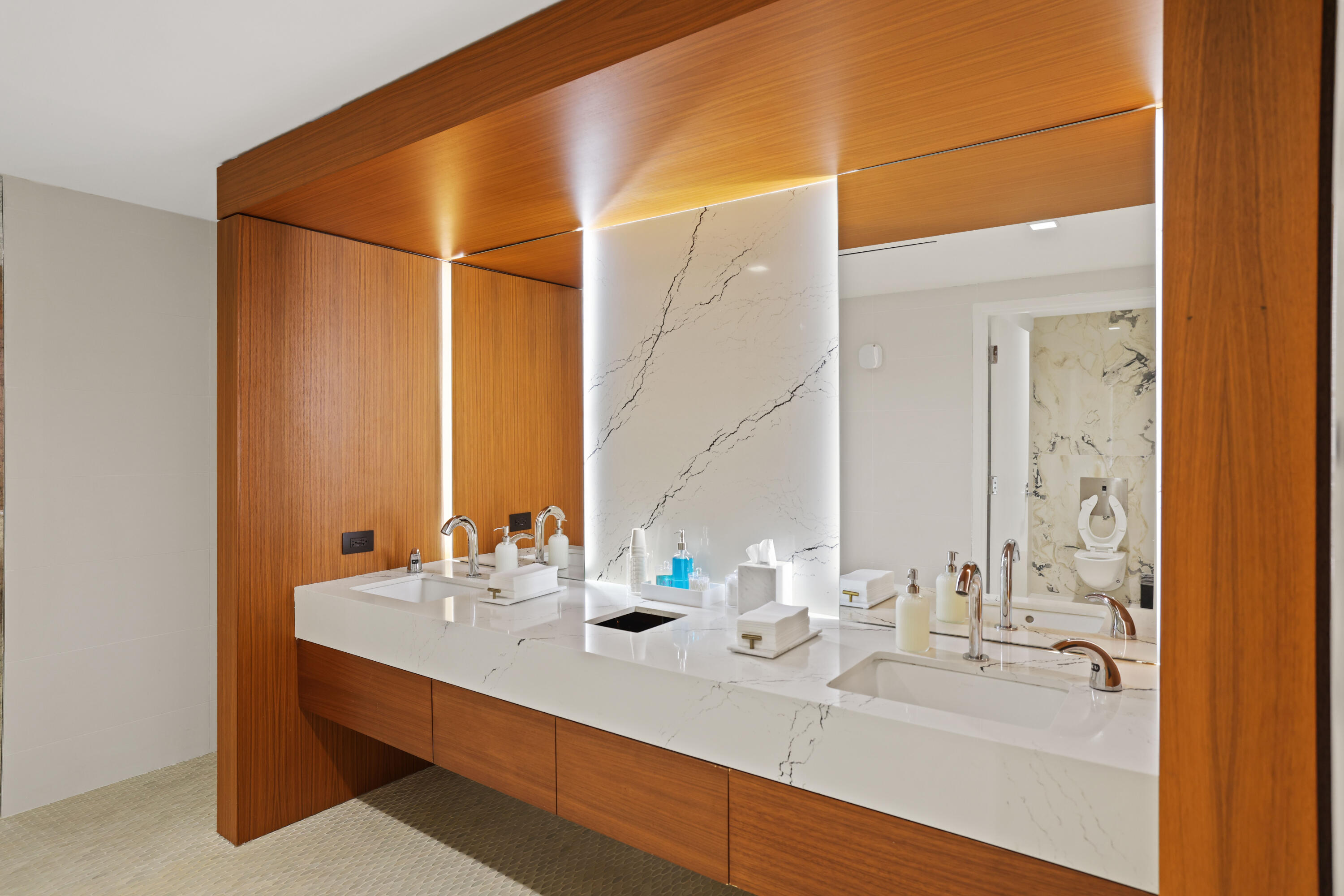 ALINA 210 BOCA RATON CONDO - Residential
