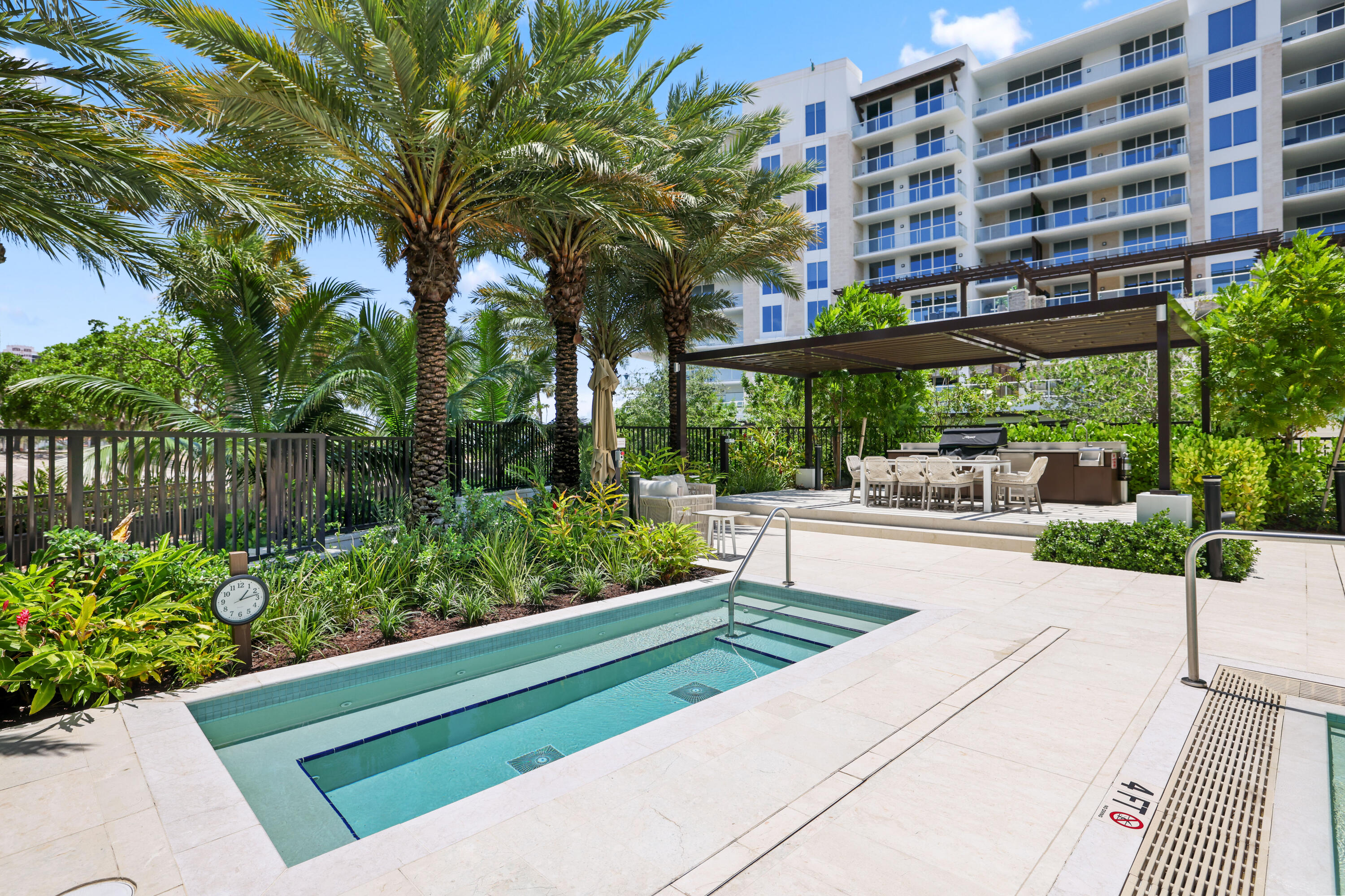 ALINA 210 BOCA RATON CONDO - Residential