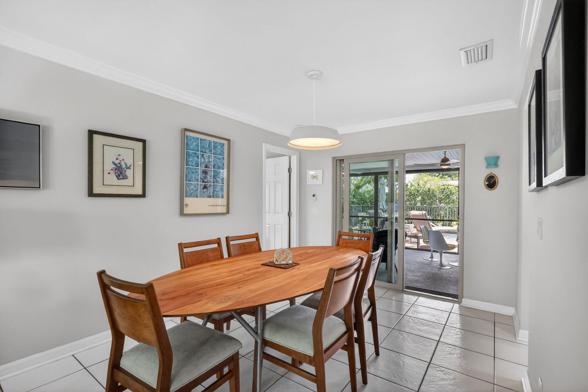 COCO WOOD LAKES SEC 1 - Residential Lease