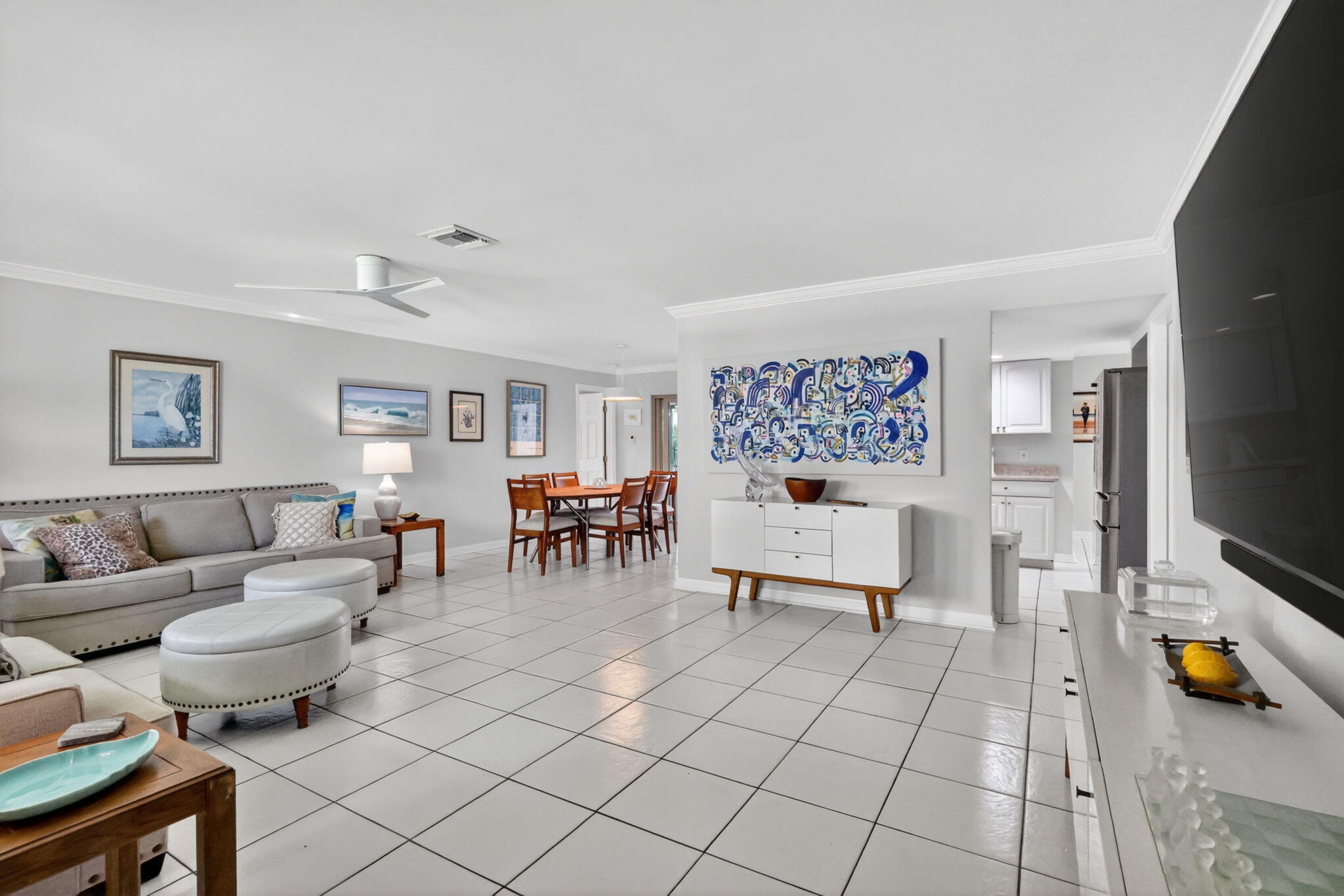 COCO WOOD LAKES SEC 1 - Residential Lease