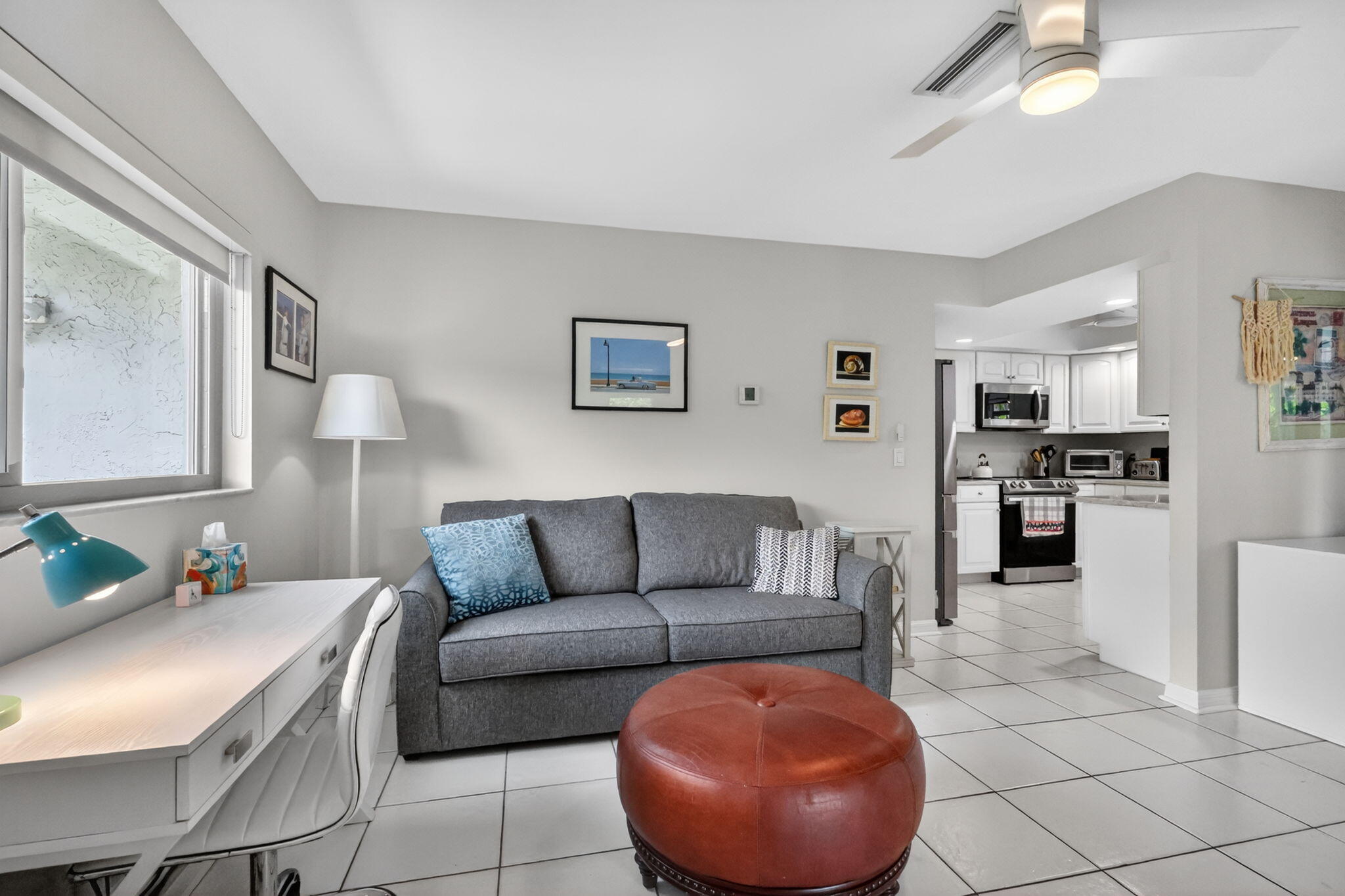 COCO WOOD LAKES SEC 1 - Residential Lease