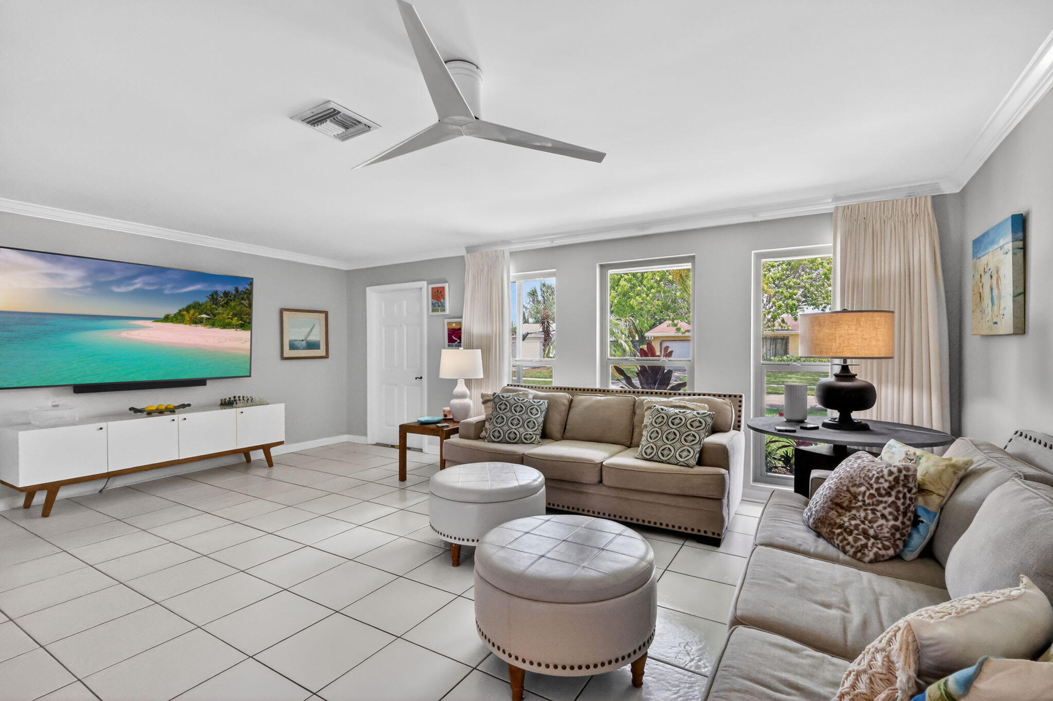 COCO WOOD LAKES SEC 1 - Residential Lease